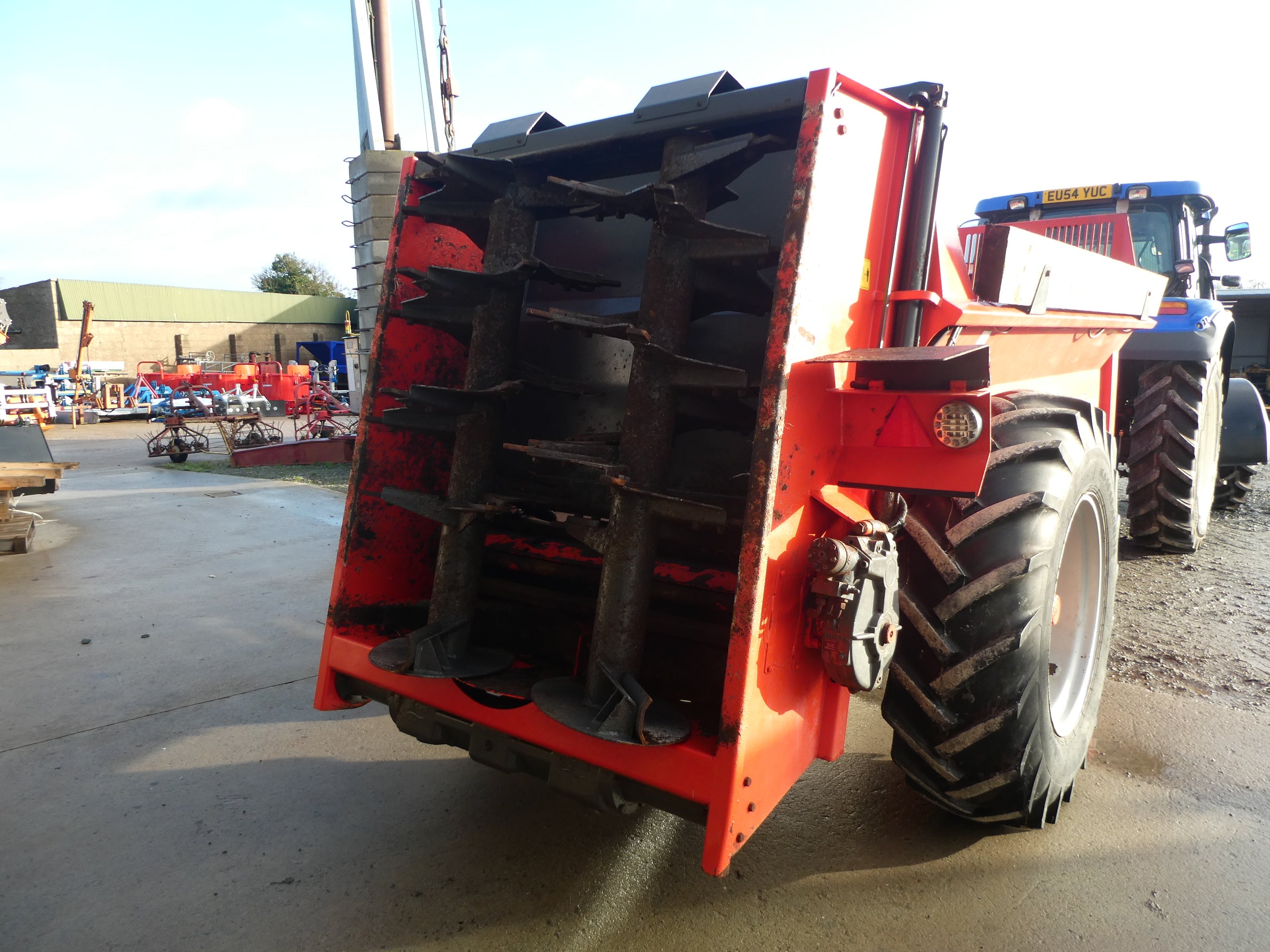 K Two rear Discharge spreader ECO 60-9