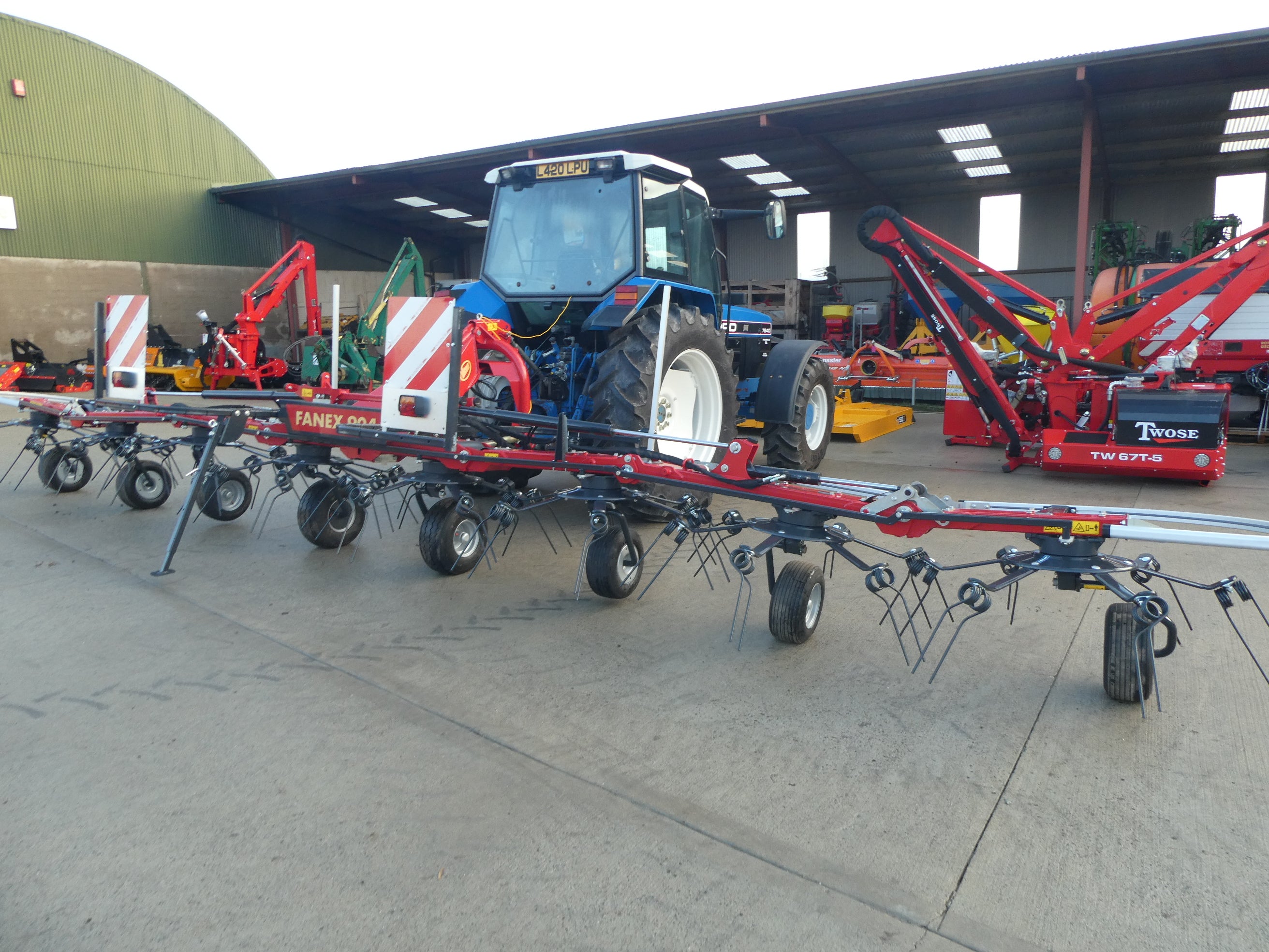 Vicon Fanex 904 8 rotor tedder