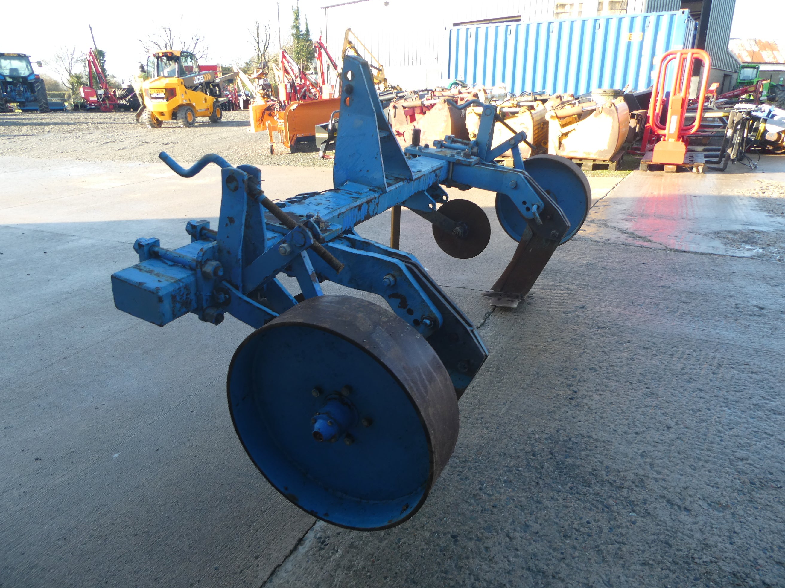 Ransomes 2 leg subtiller Subsoiler