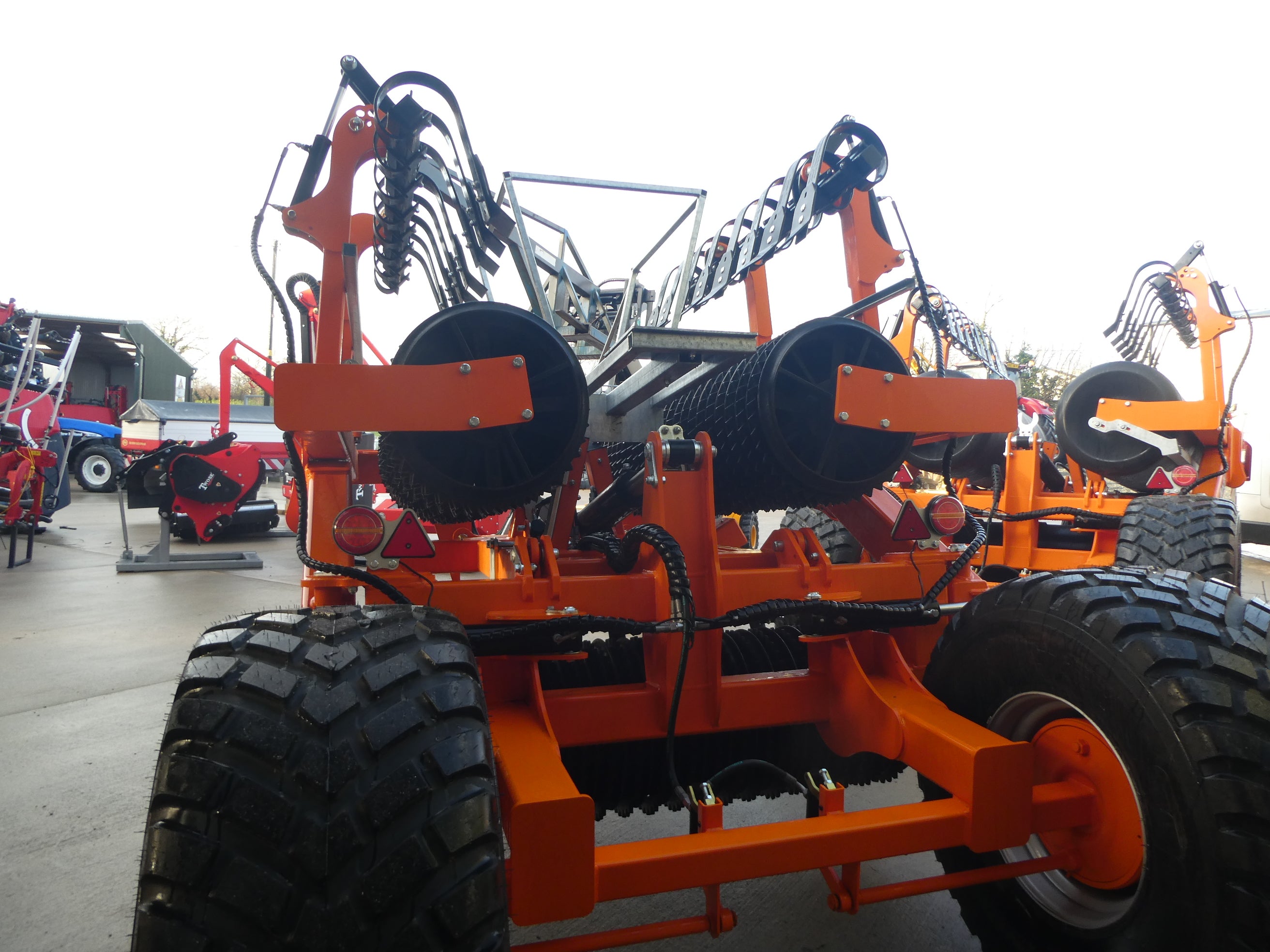 Terra Tech 630 Cambridge rolls with levelling boards