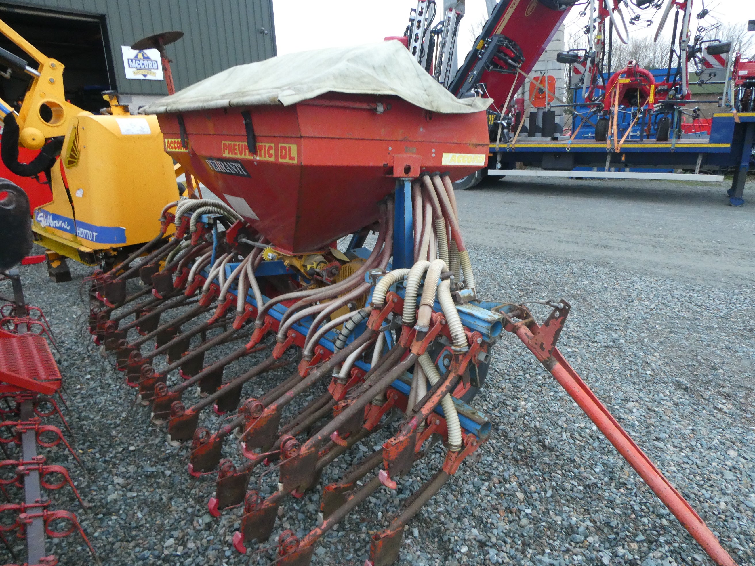 Accord 3 point linkage 4m grain drill