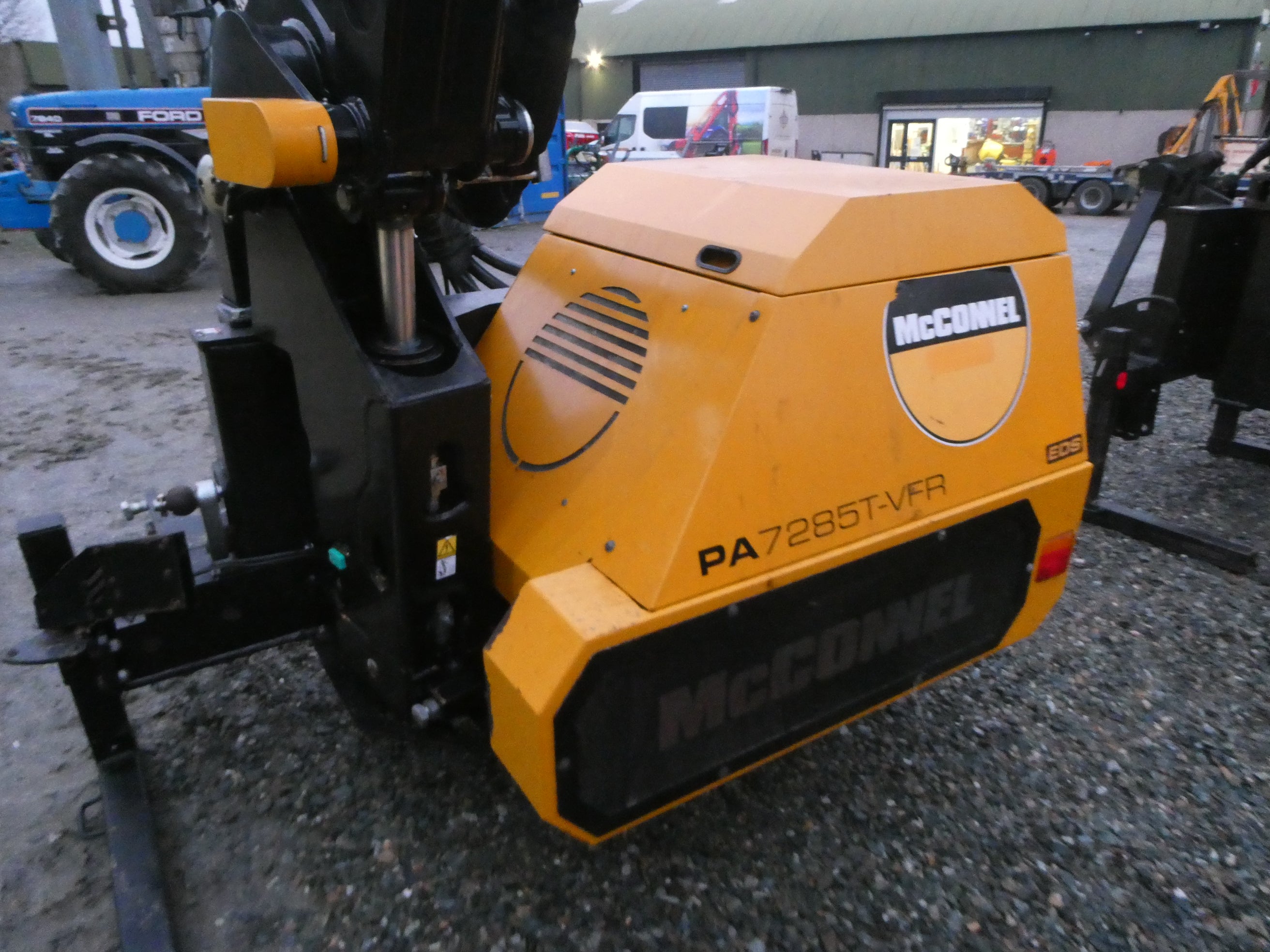 2024 McConnel PA7285 VFR Hedgecutter