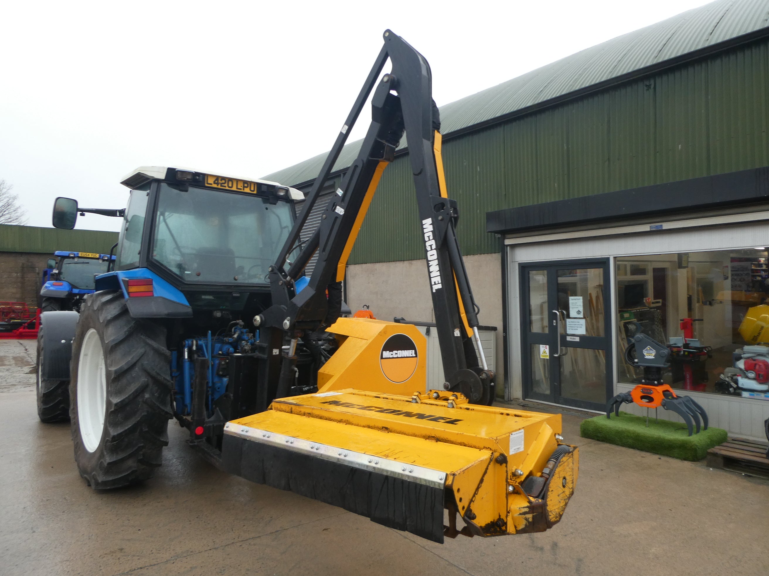 McConnel PA5155 Hedgecutter