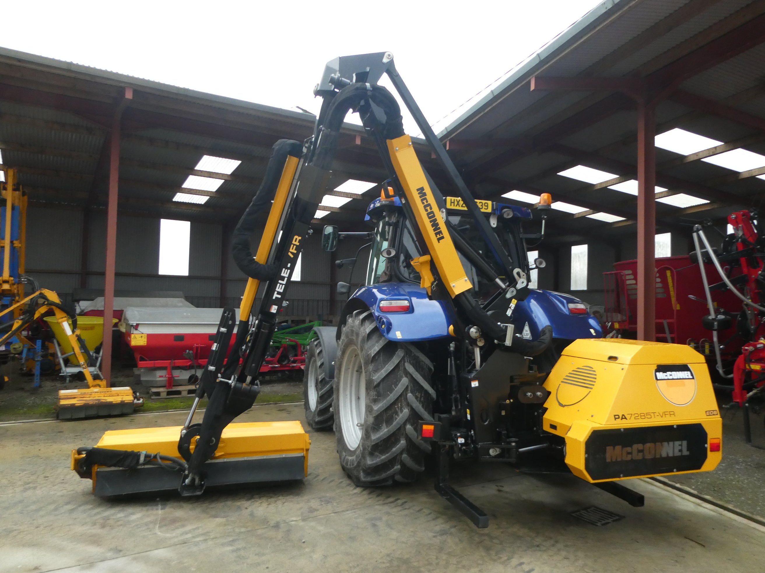 2024 McConnel PA7285 VFR Hedgecutter
