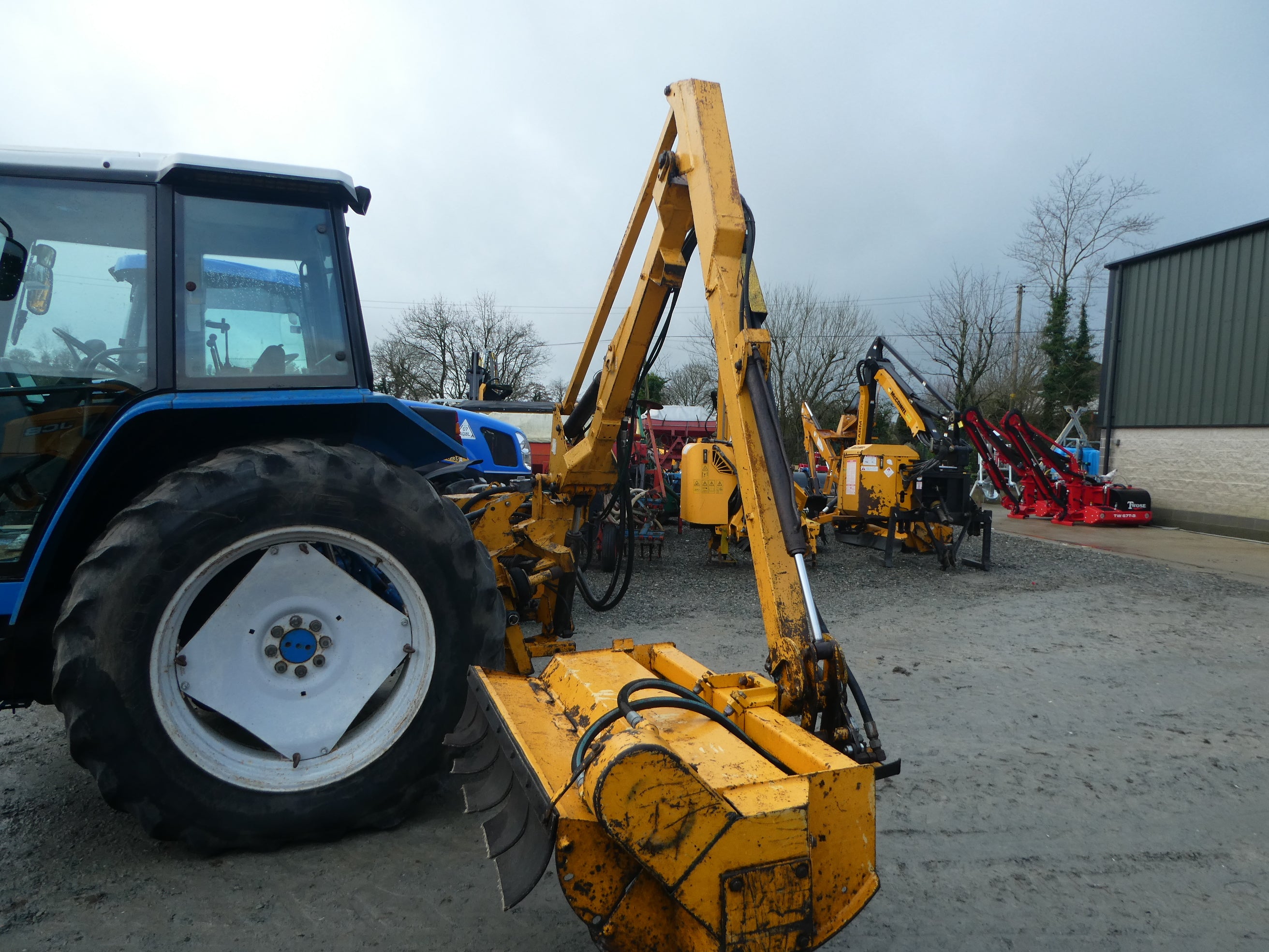 McConnel PA93 Hdgecutter