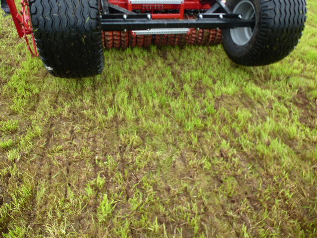 Moore Trailed 32 row Grassland UniDrill