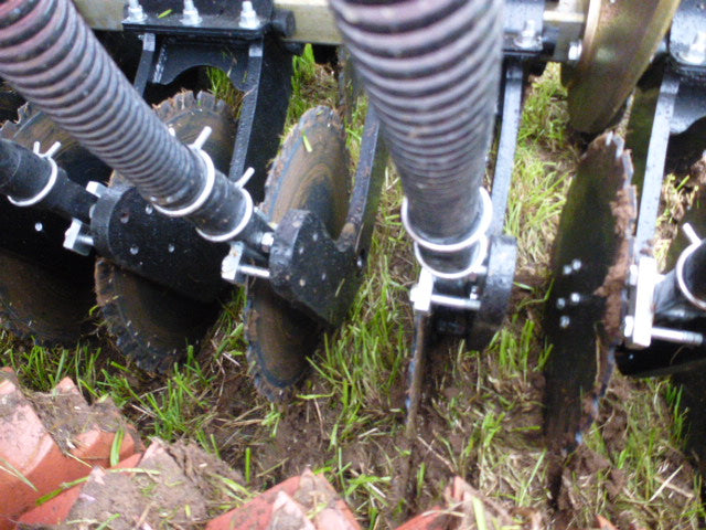 Moore Trailed 32 row Grassland UniDrill