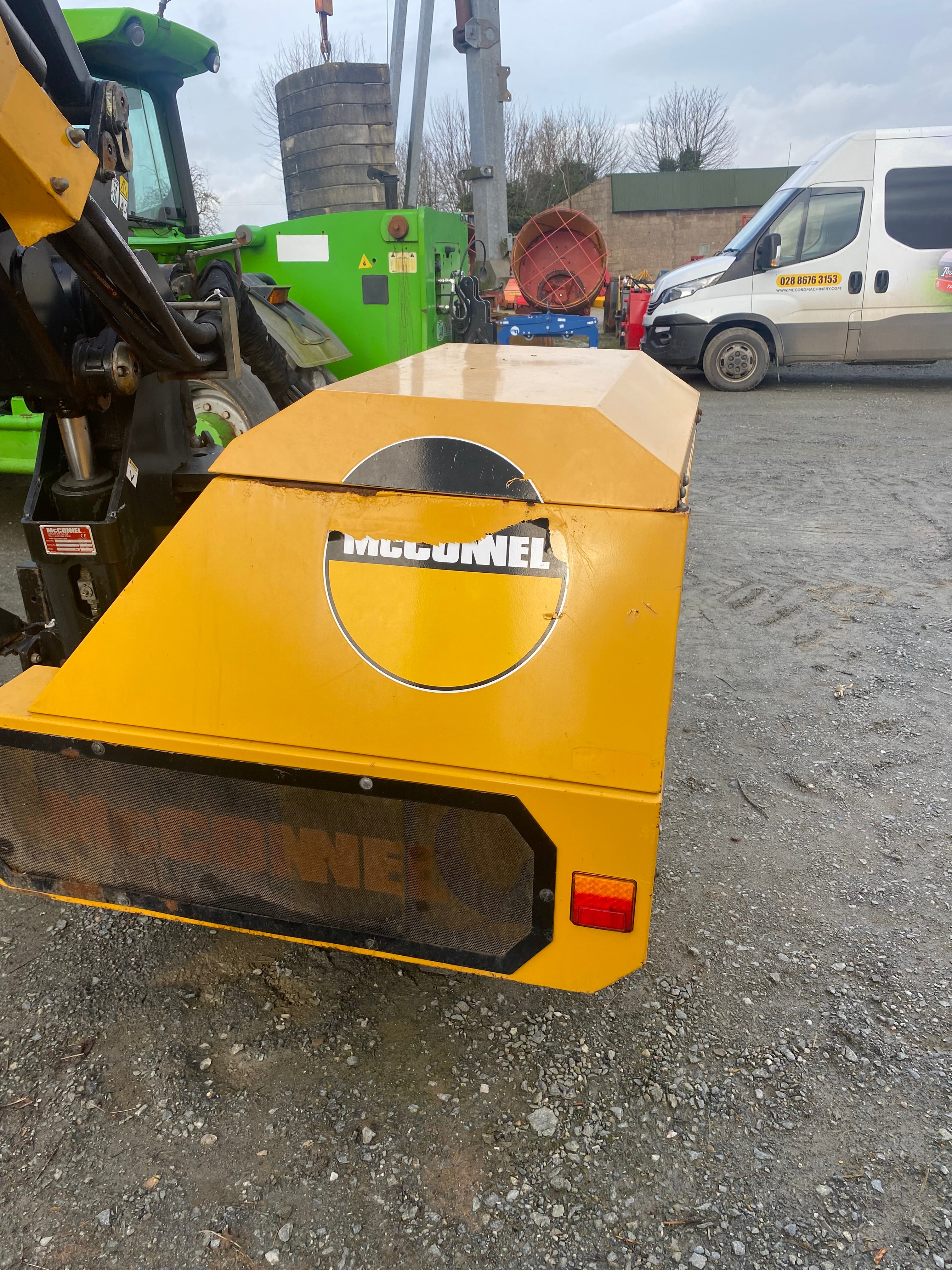 McConnel PA8085T Hedgecutter