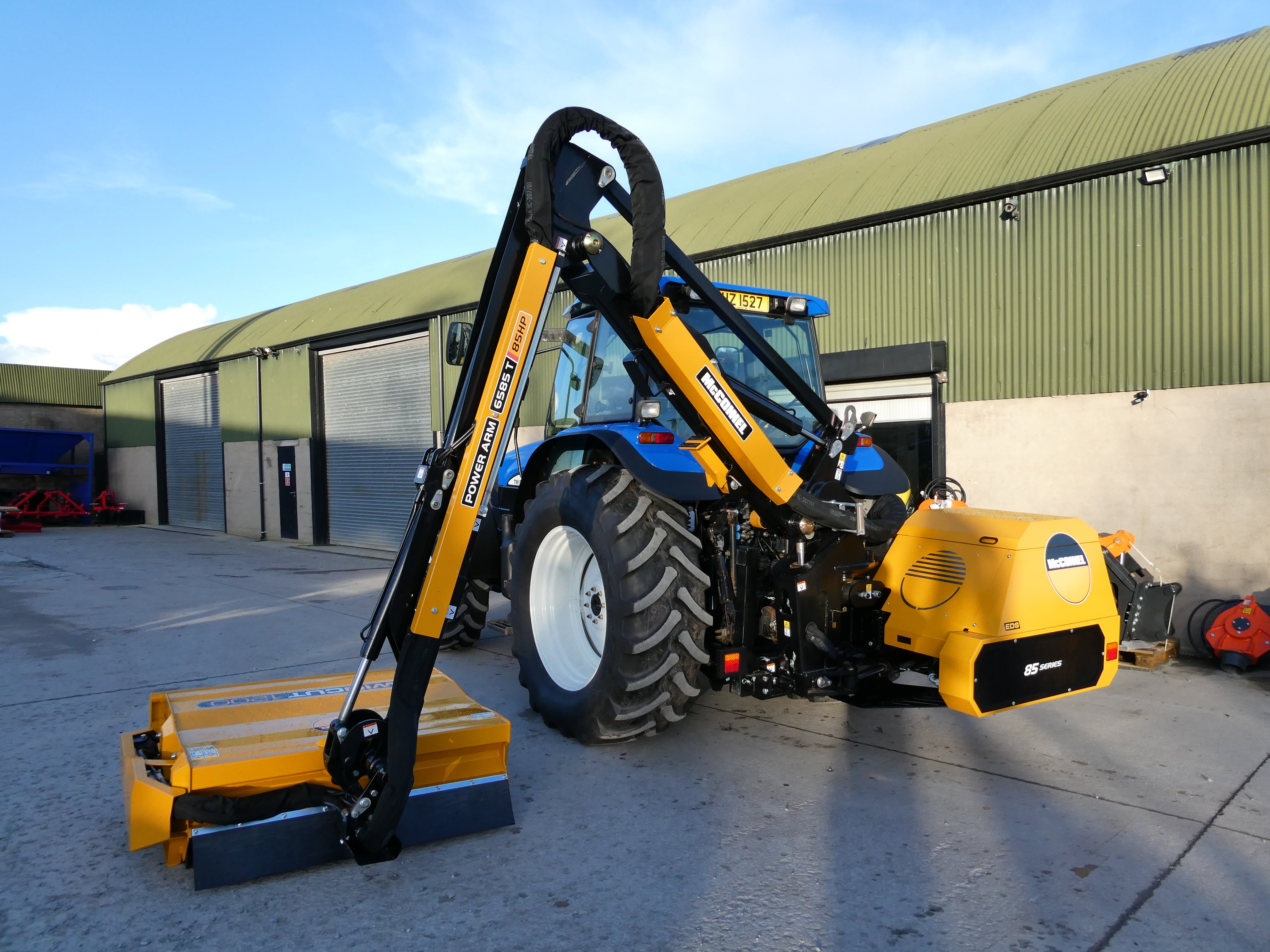 Unused McConnel PA6585 Hedgecutter