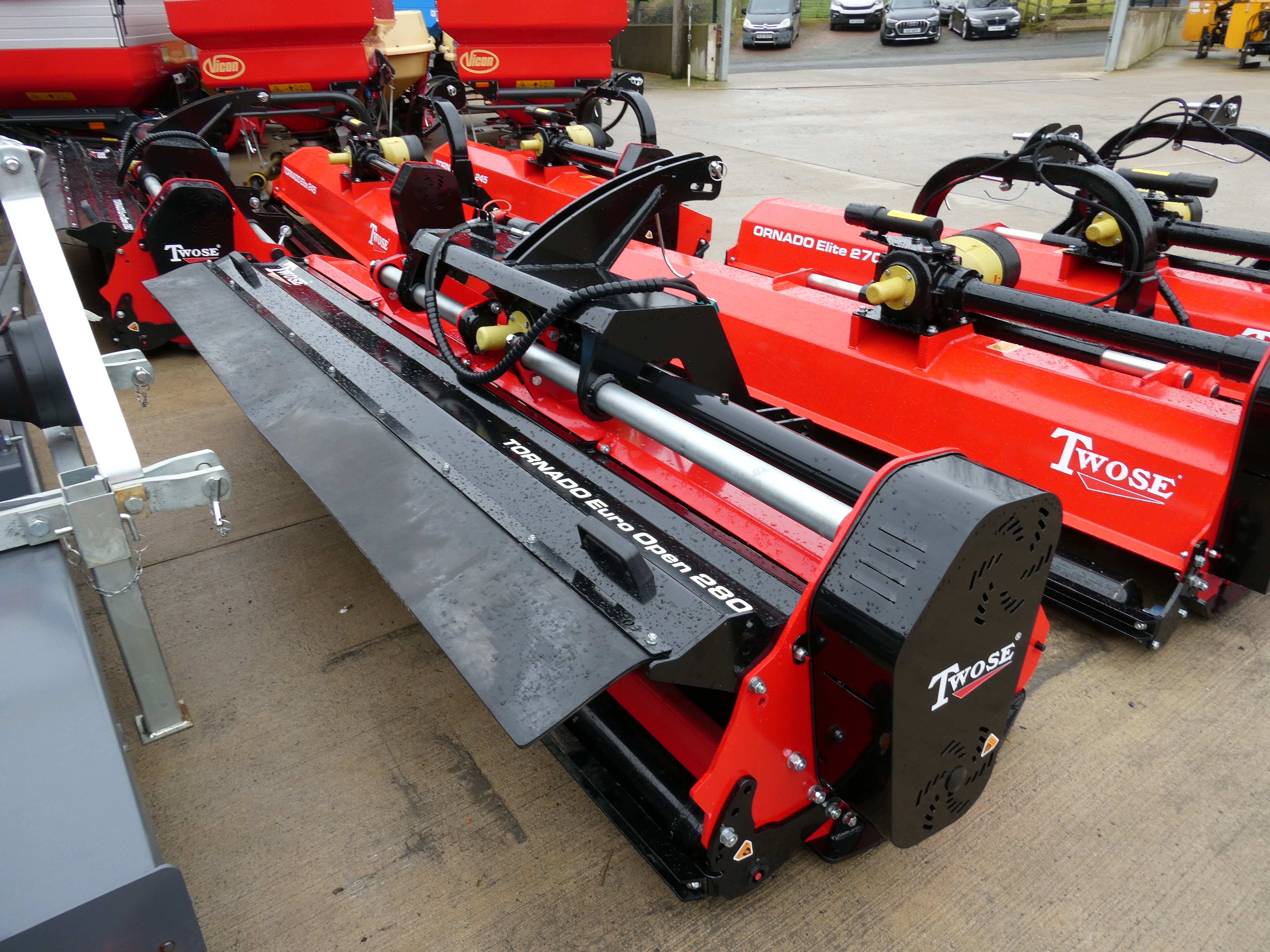 Twose Tornado 280 Open flail shredder