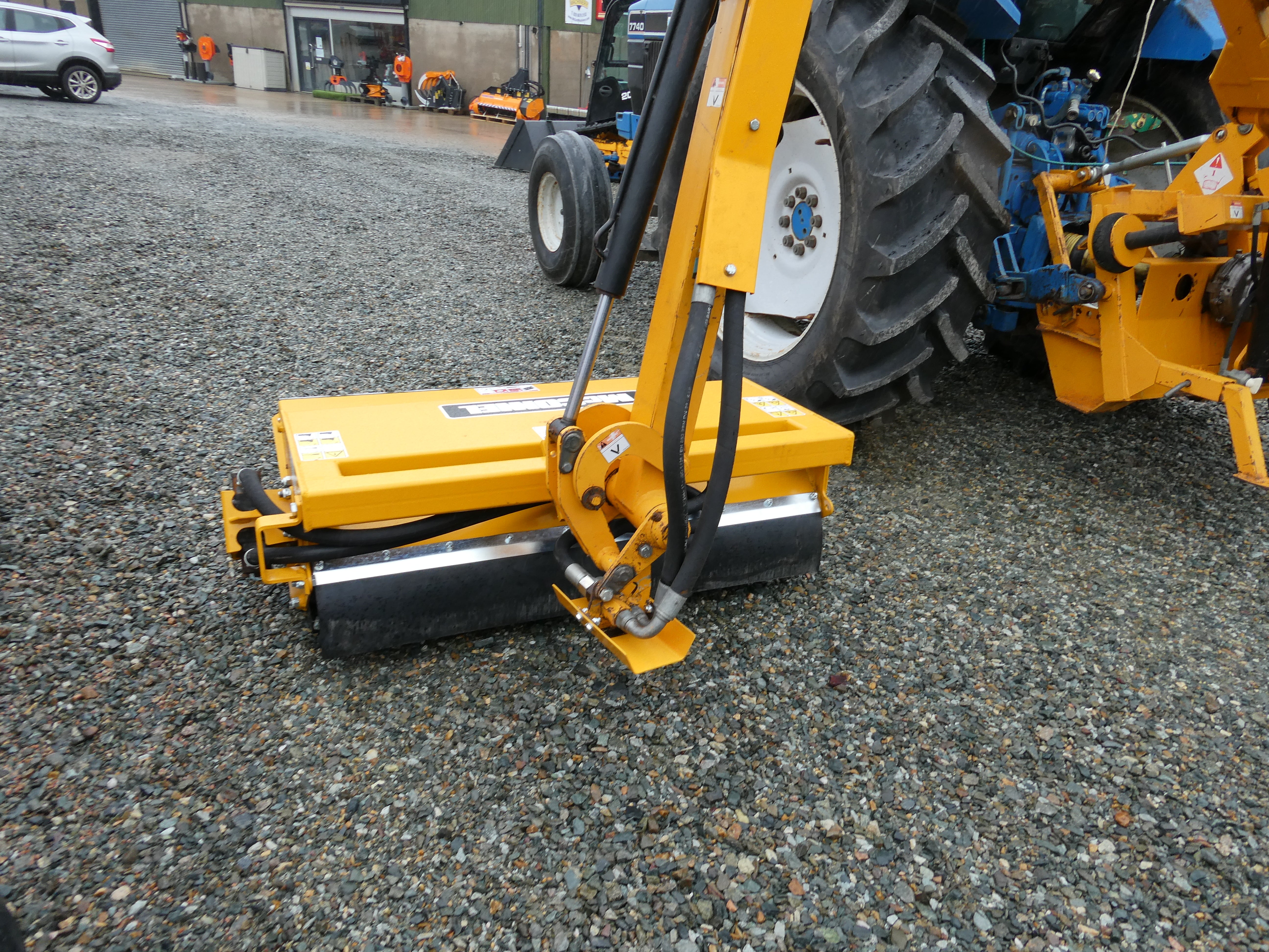 McConnel PA93E Hdgecutter