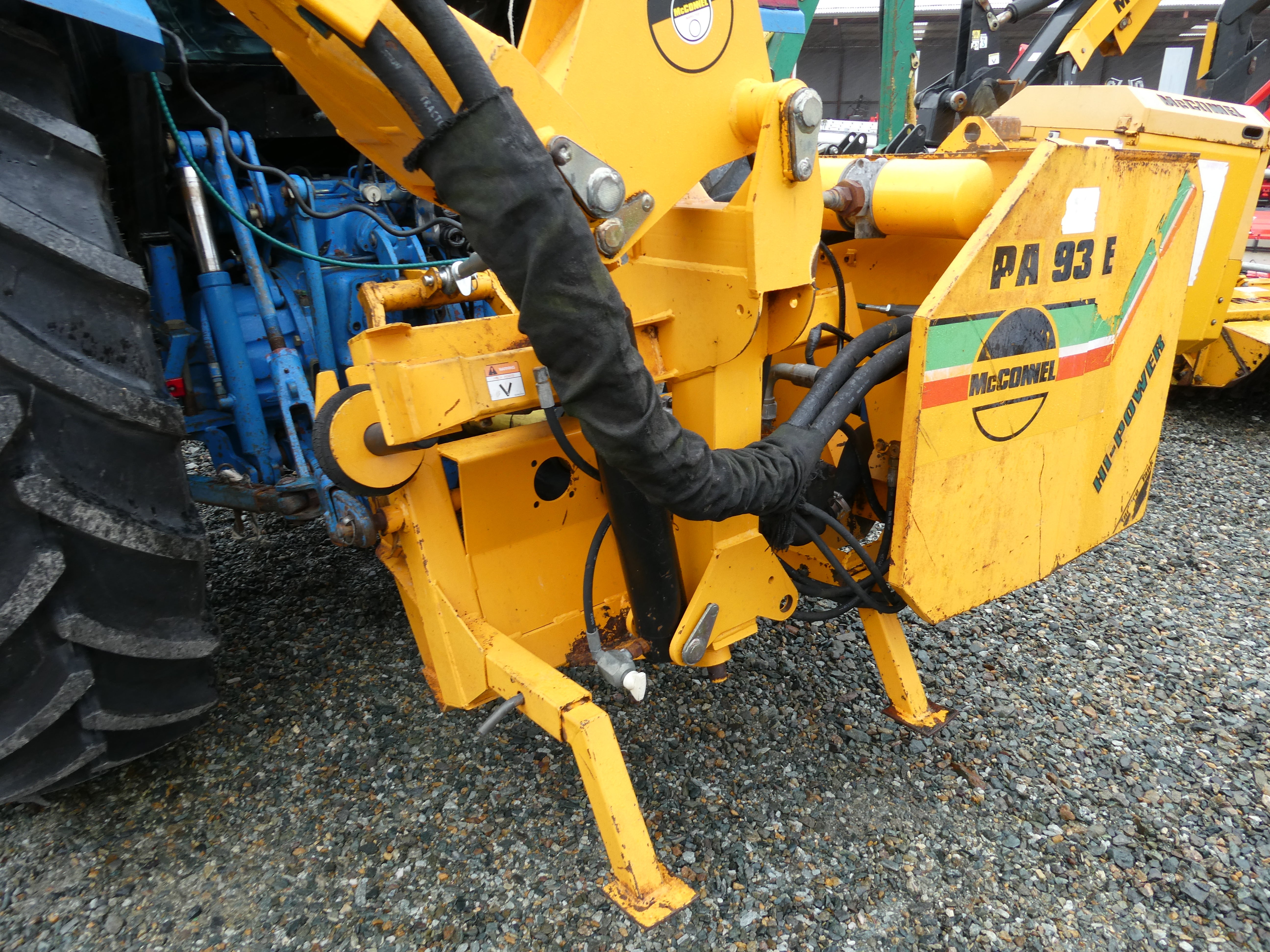 McConnel PA93E Hdgecutter