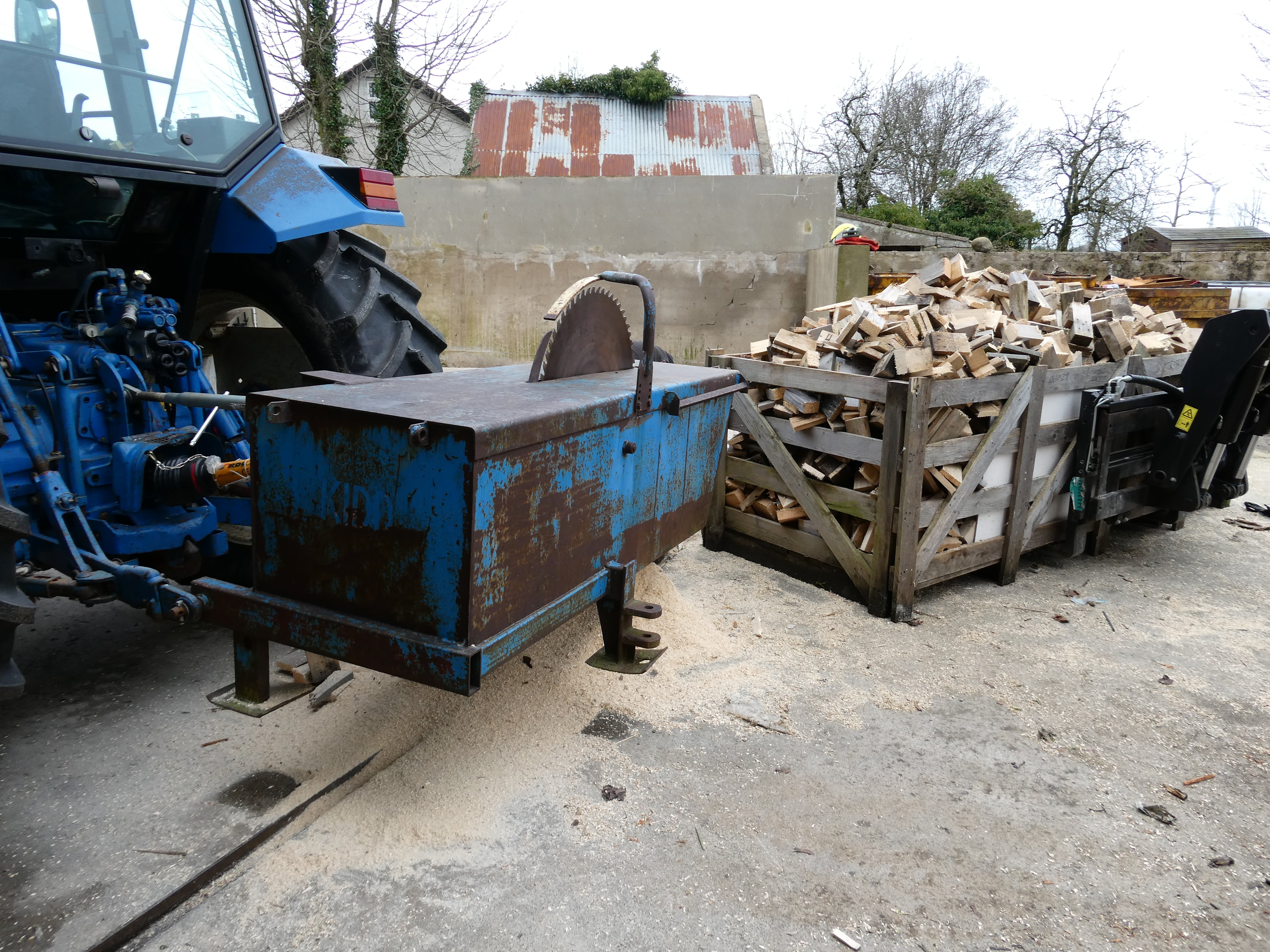 Kidd PTO Saw Bench