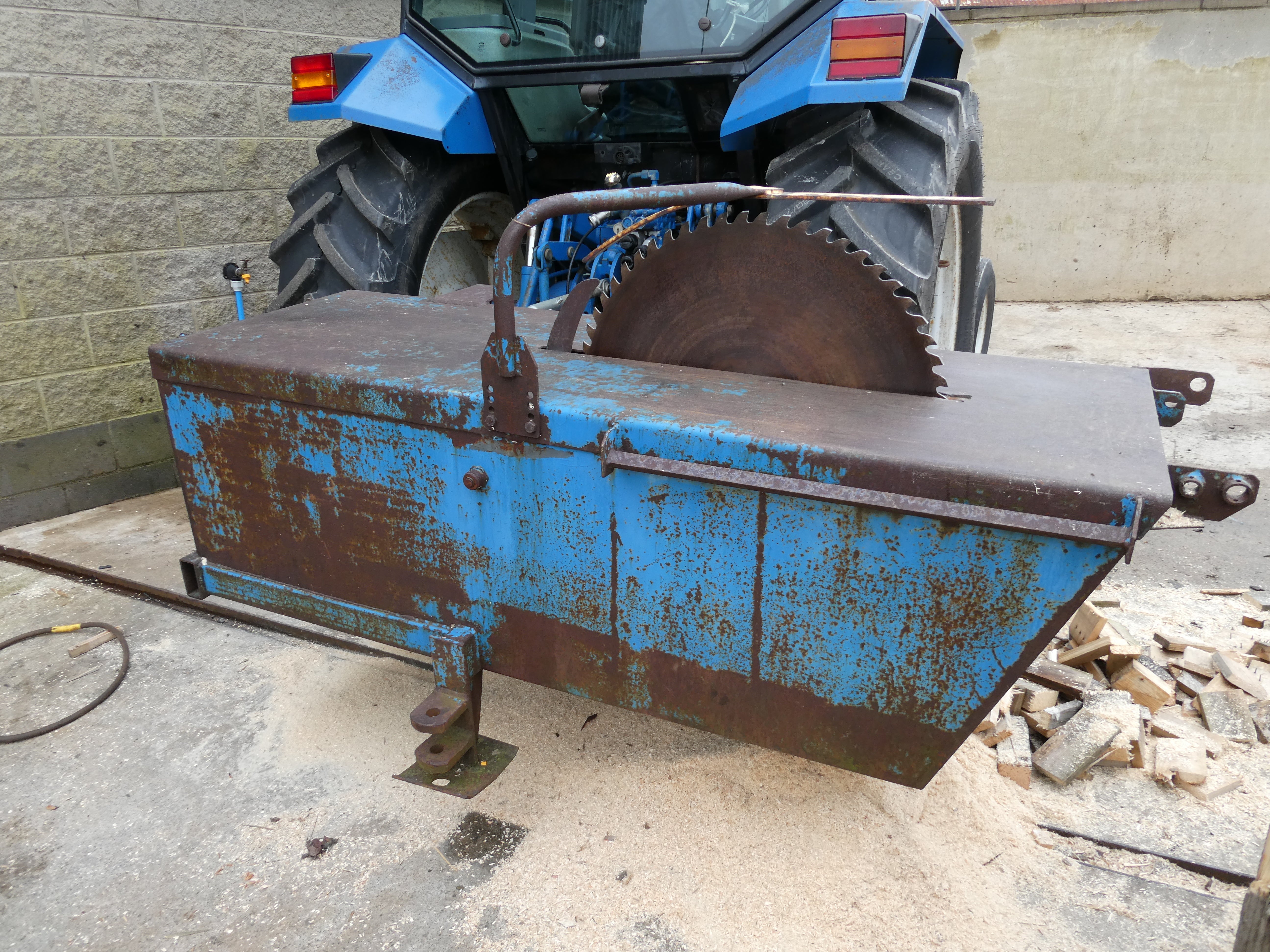 Kidd PTO Saw Bench