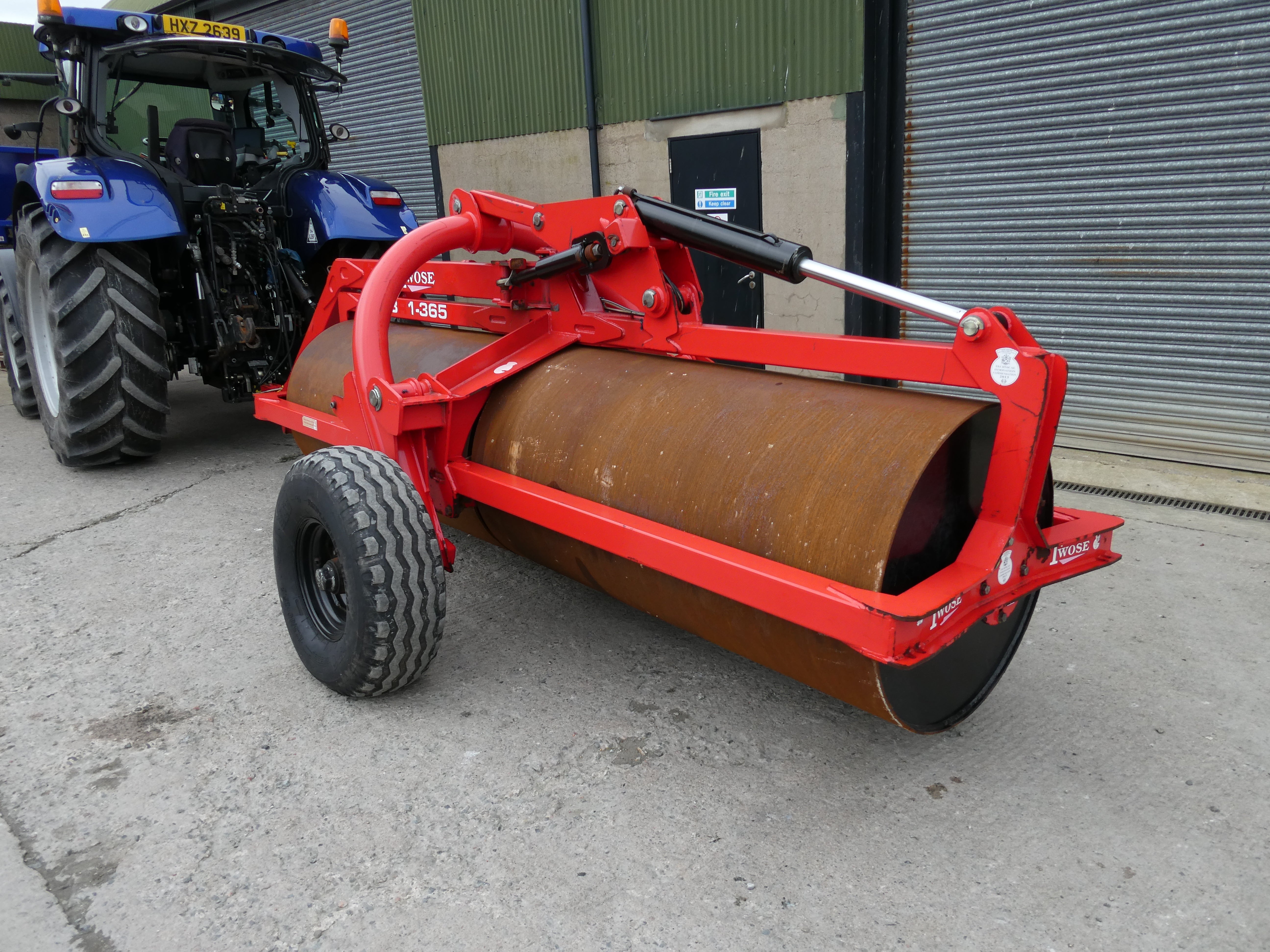 Used Twose 3.65m Rota roll end tow roller