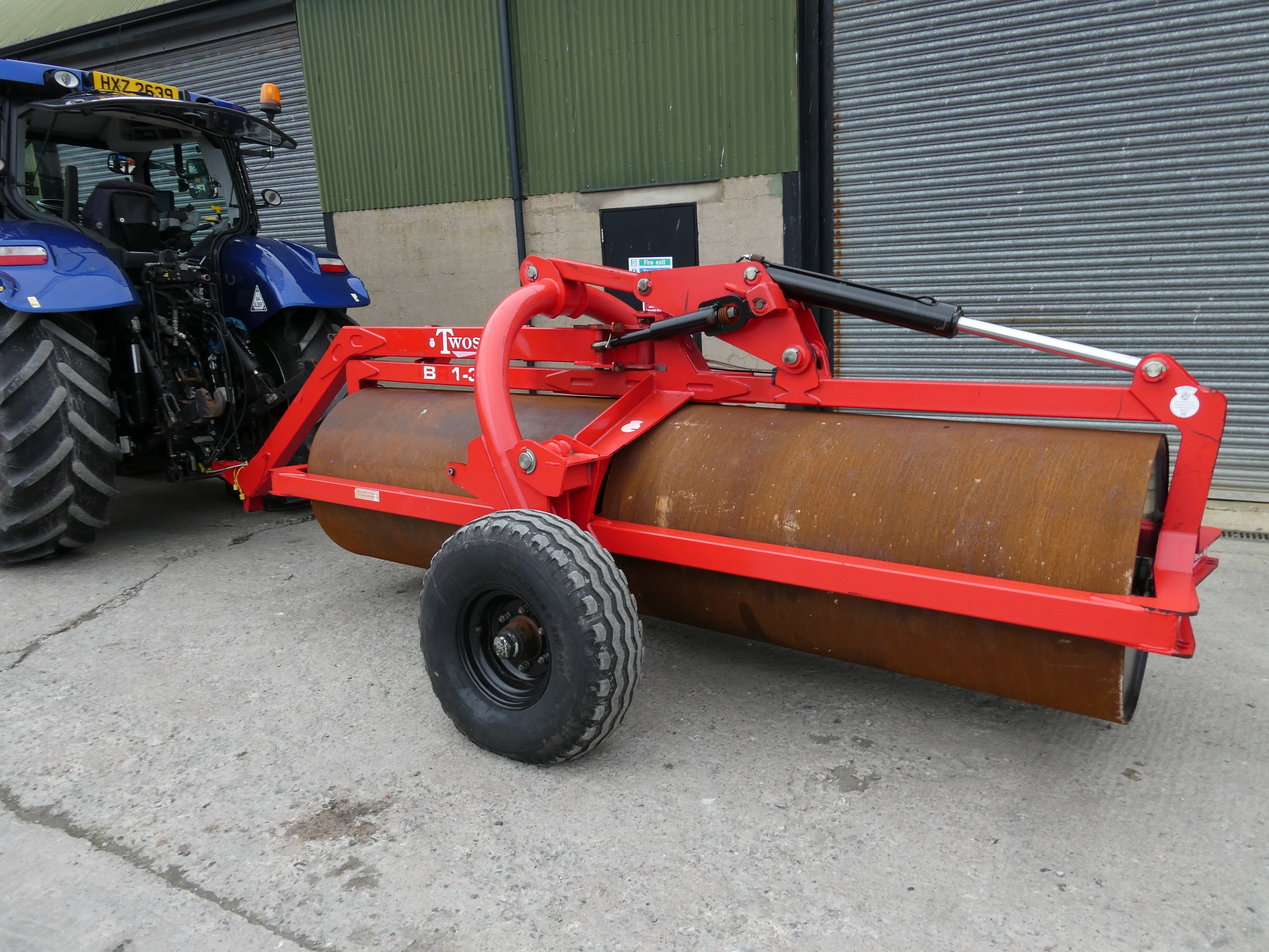 Used Twose 3.65m Rota roll end tow roller