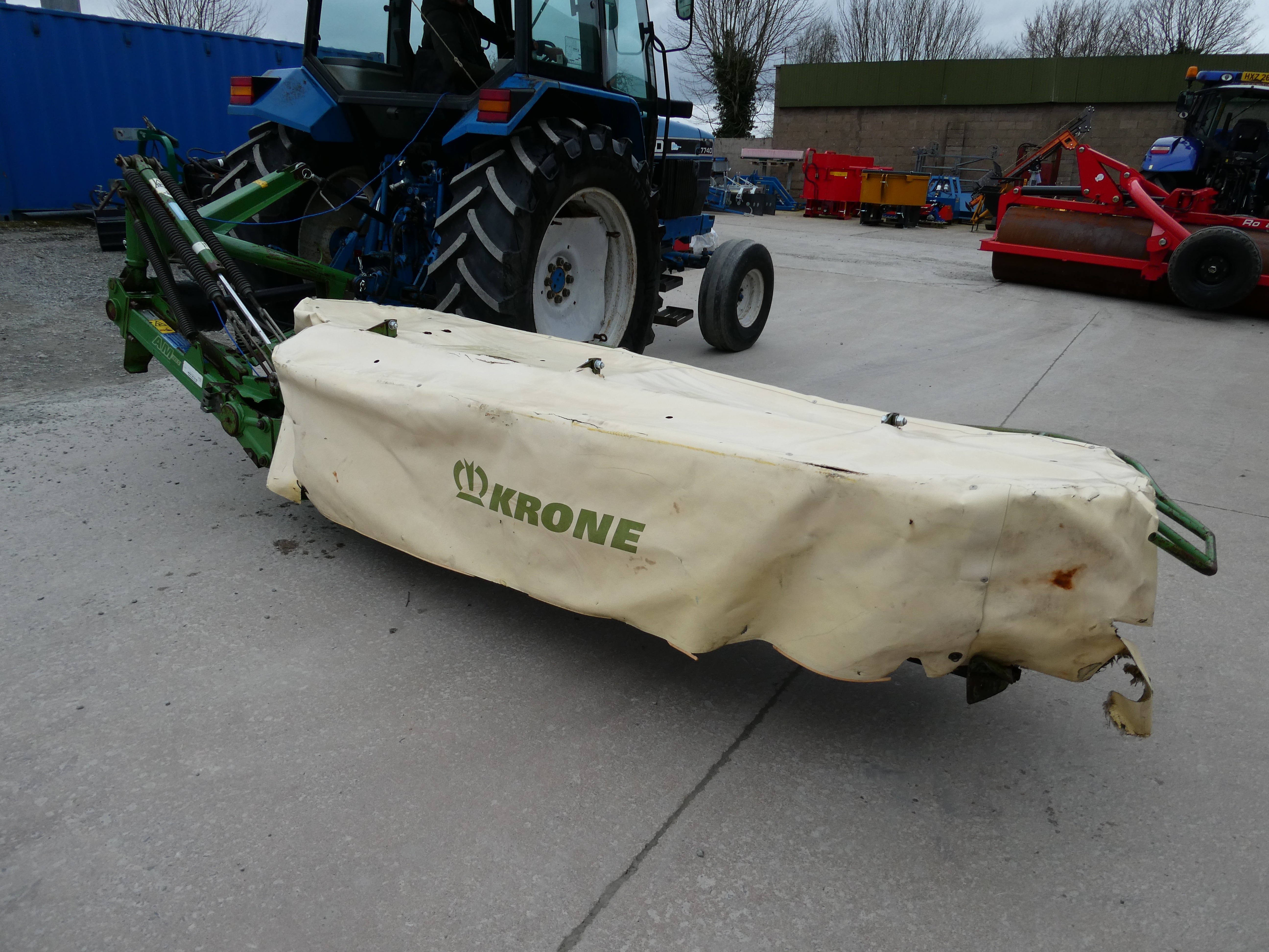 Krone AM283 mounted disc mower