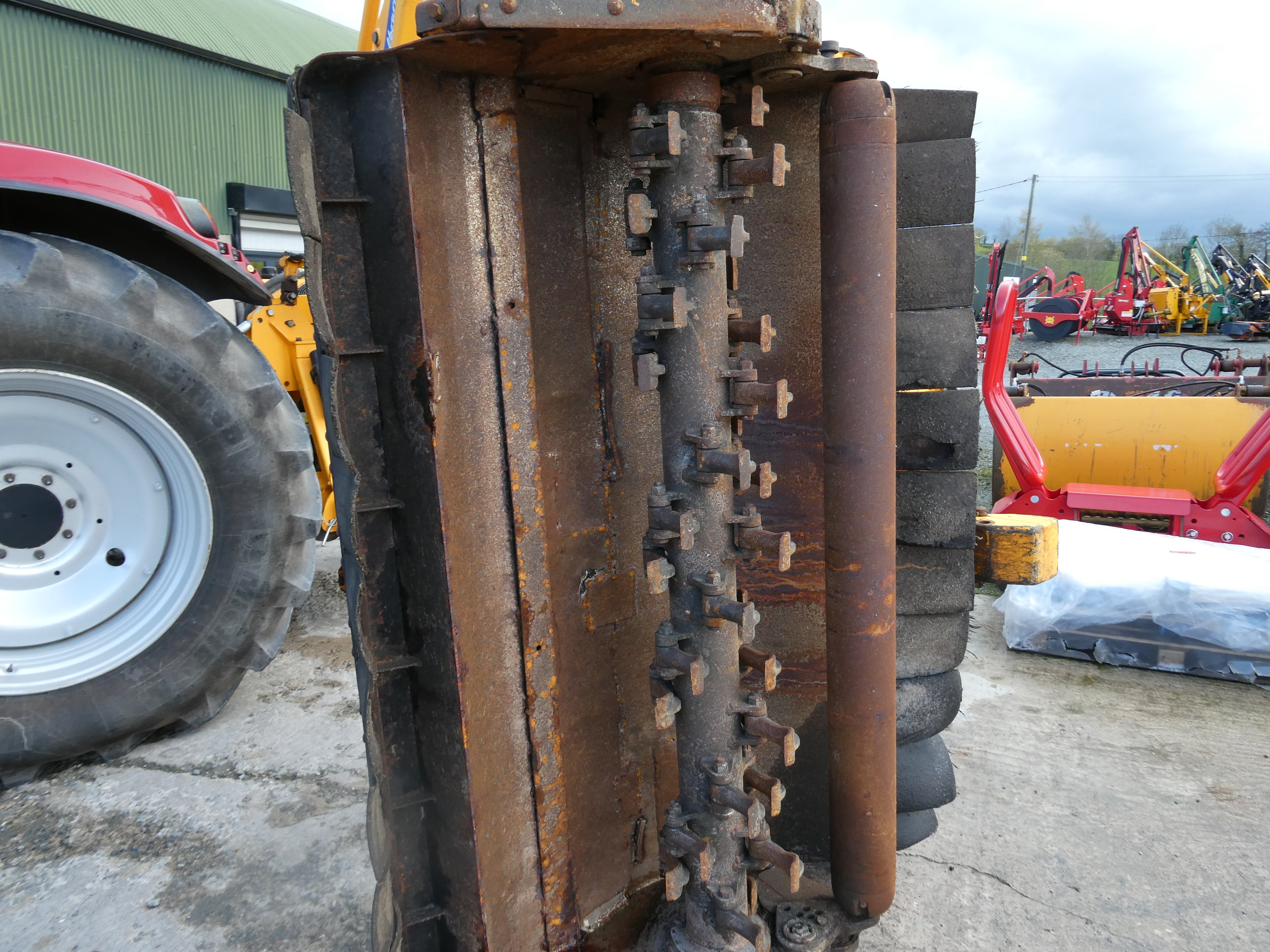 ShelbourneHD775VFR Hedgecutter waiting to be checked over