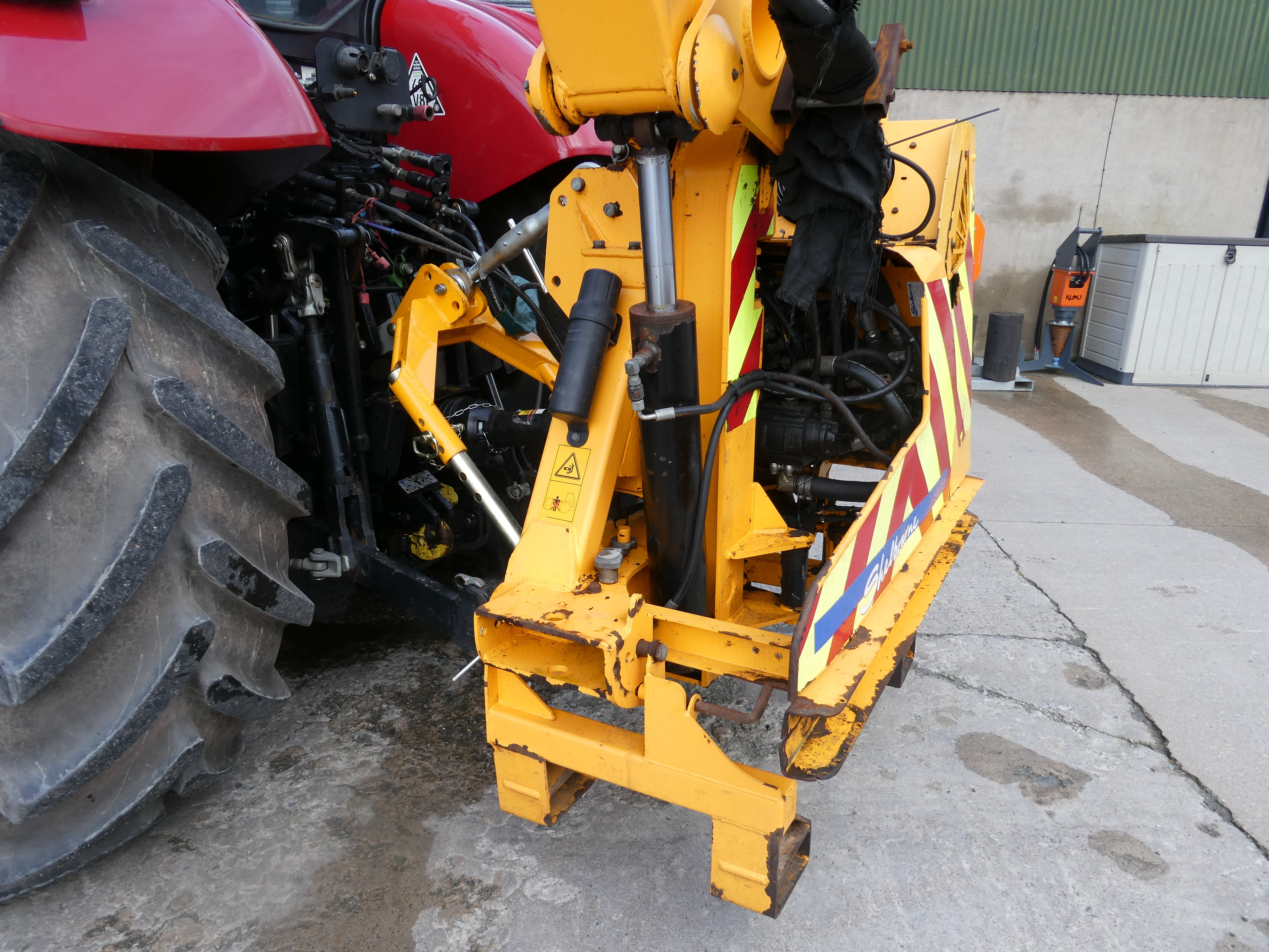 ShelbourneHD775VFR Hedgecutter waiting to be checked over