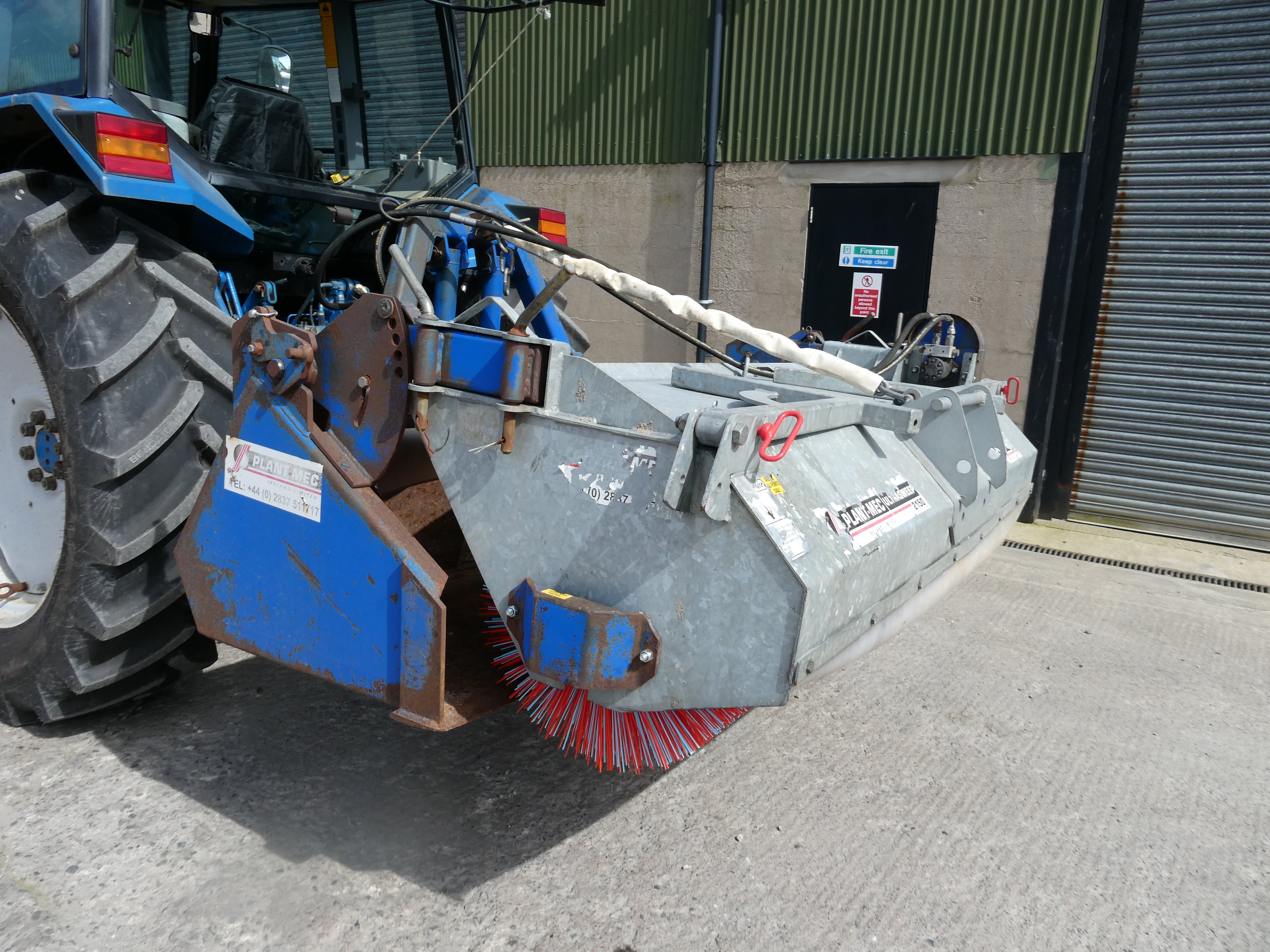 Plantmec Linkbox with Brush