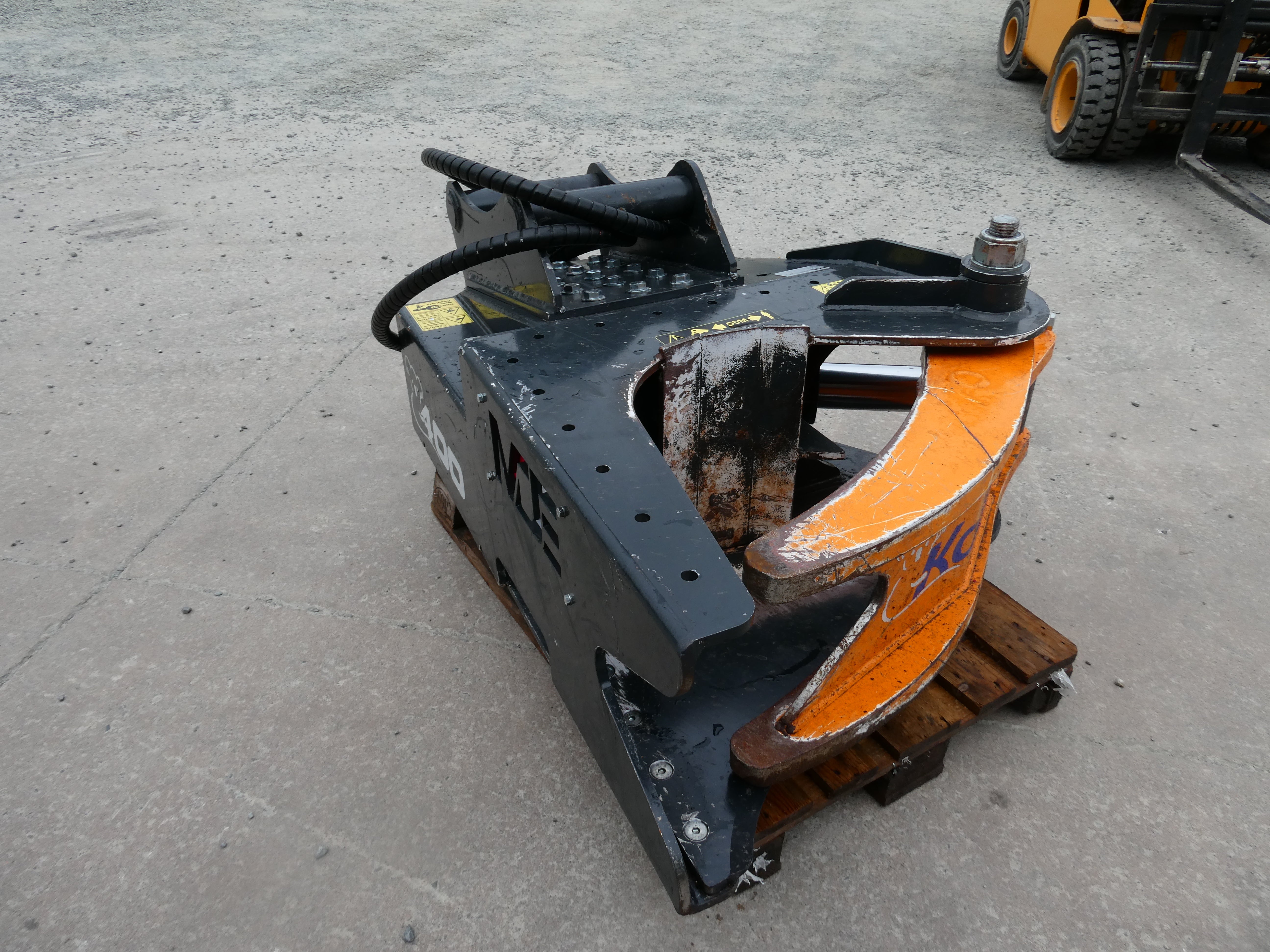 2026 MDE Koala 400 Tree Shear