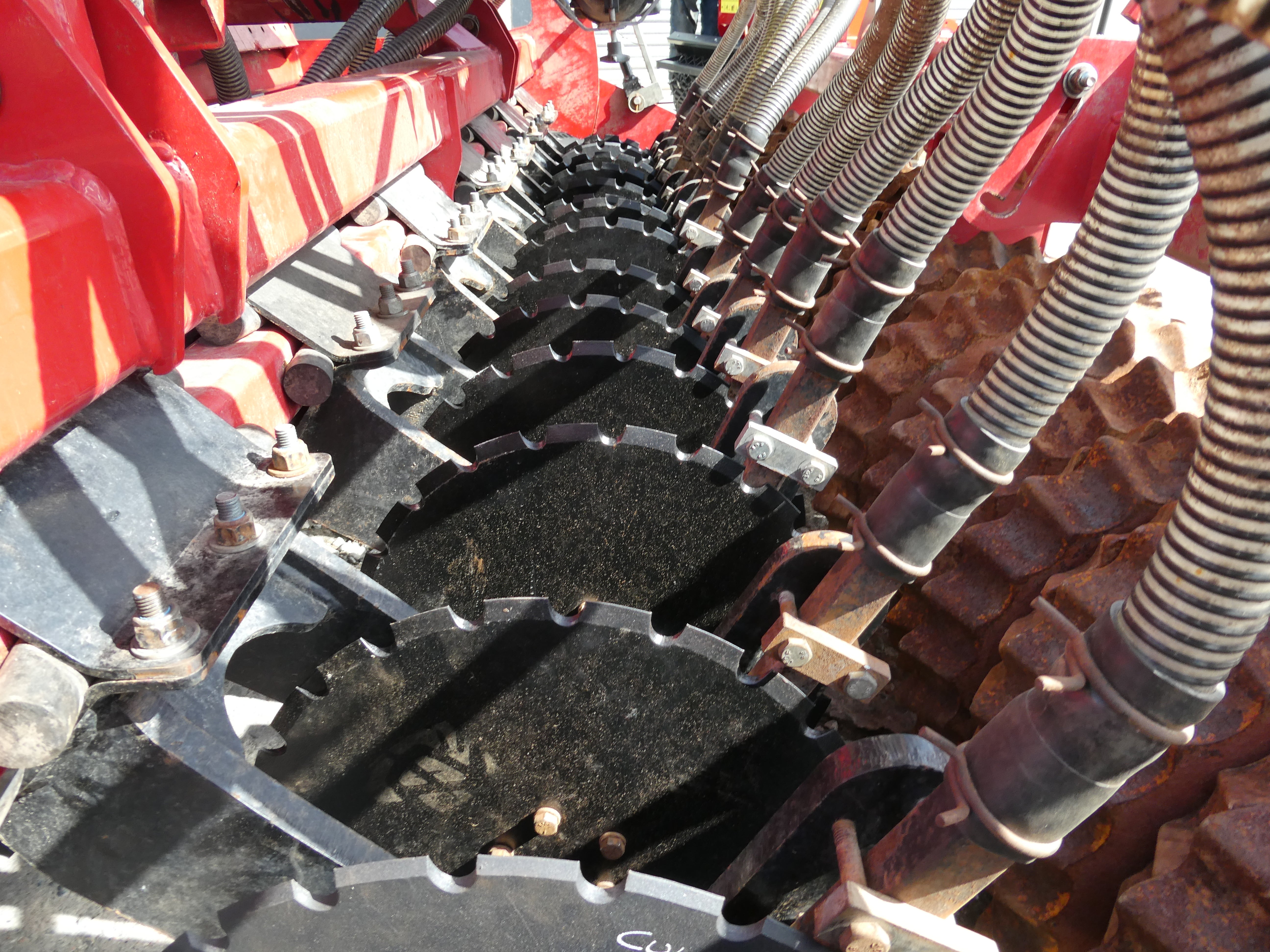 2020 Moore 32 row Grassland UniDrill