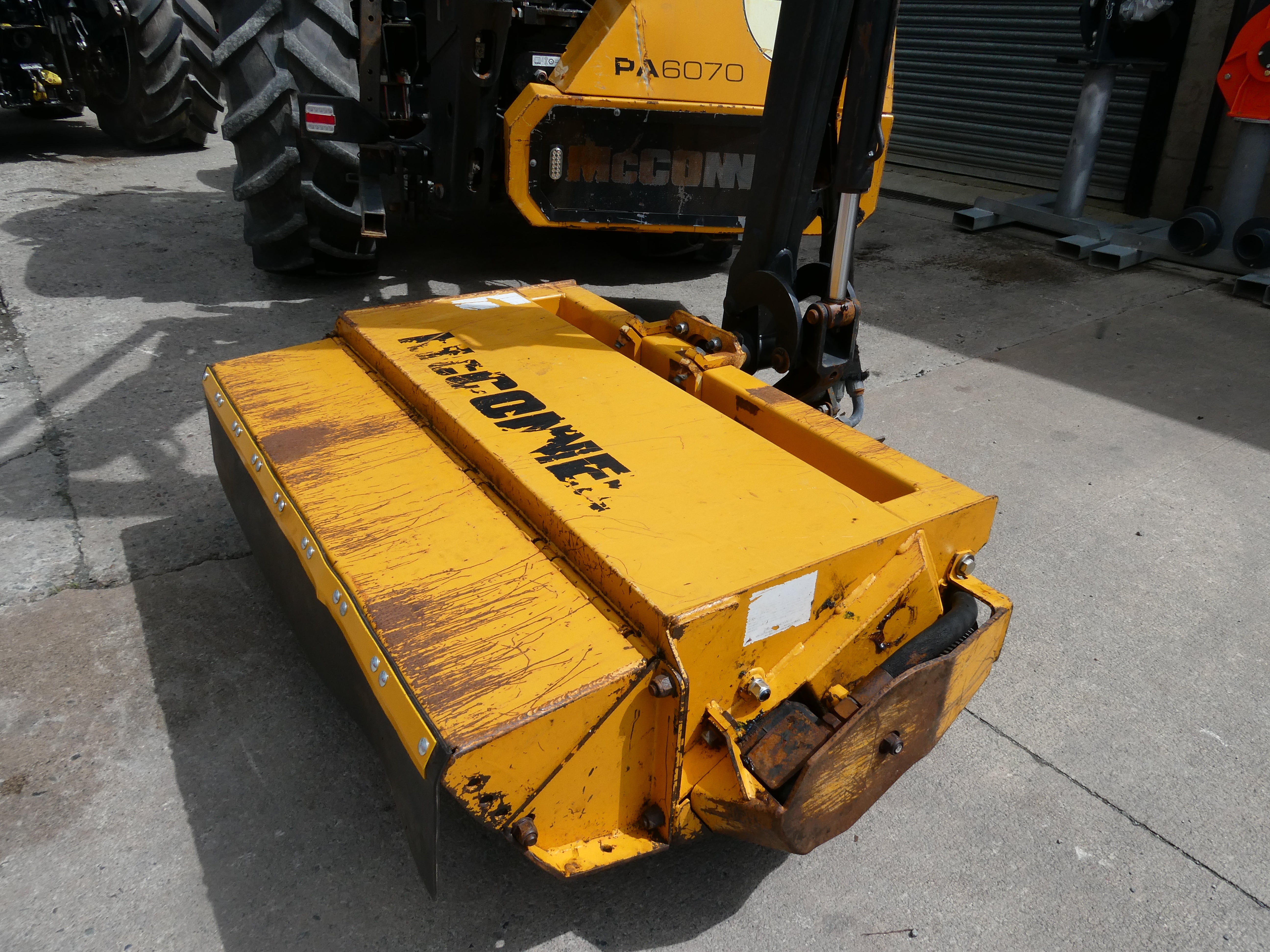 McConnel PA6070 Hedgecutter