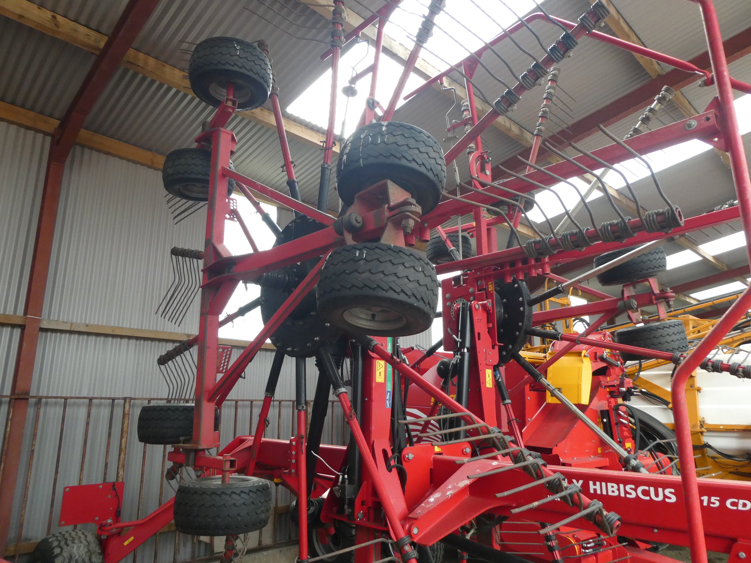 Lely Hibiscuis 915 Vario Rake