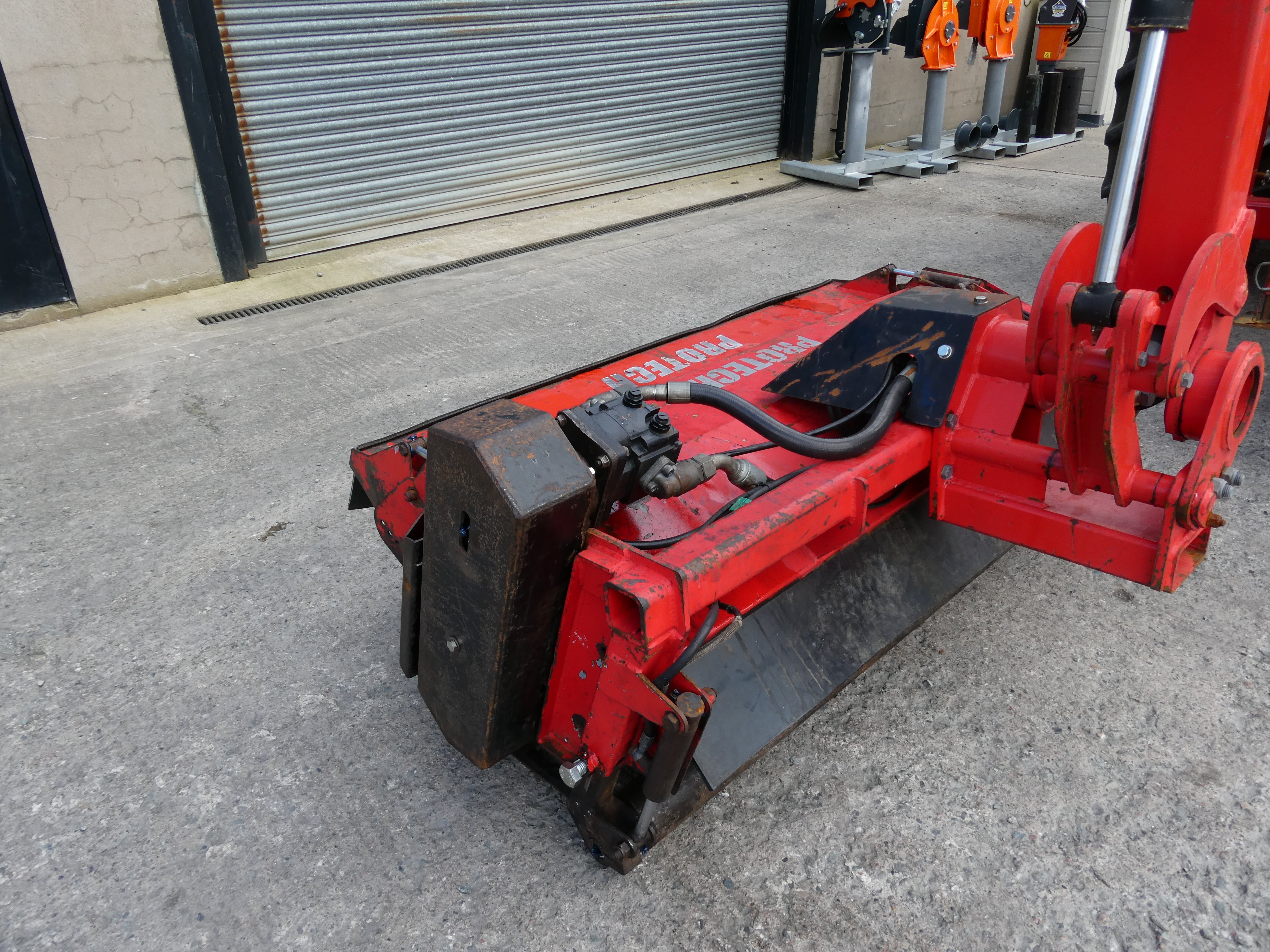 Protec 5600 Hedgecutter