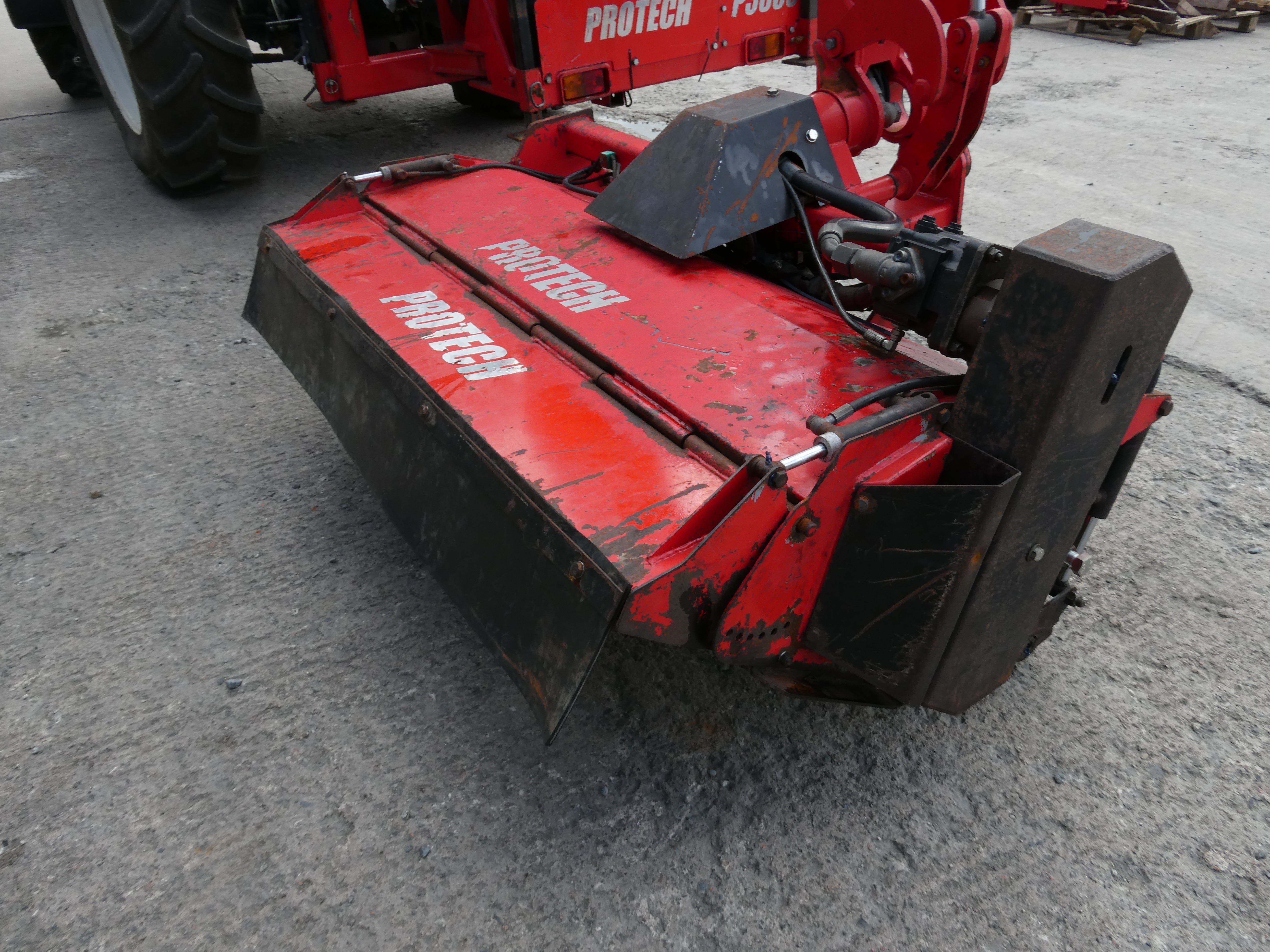 Protec 5600 Hedgecutter