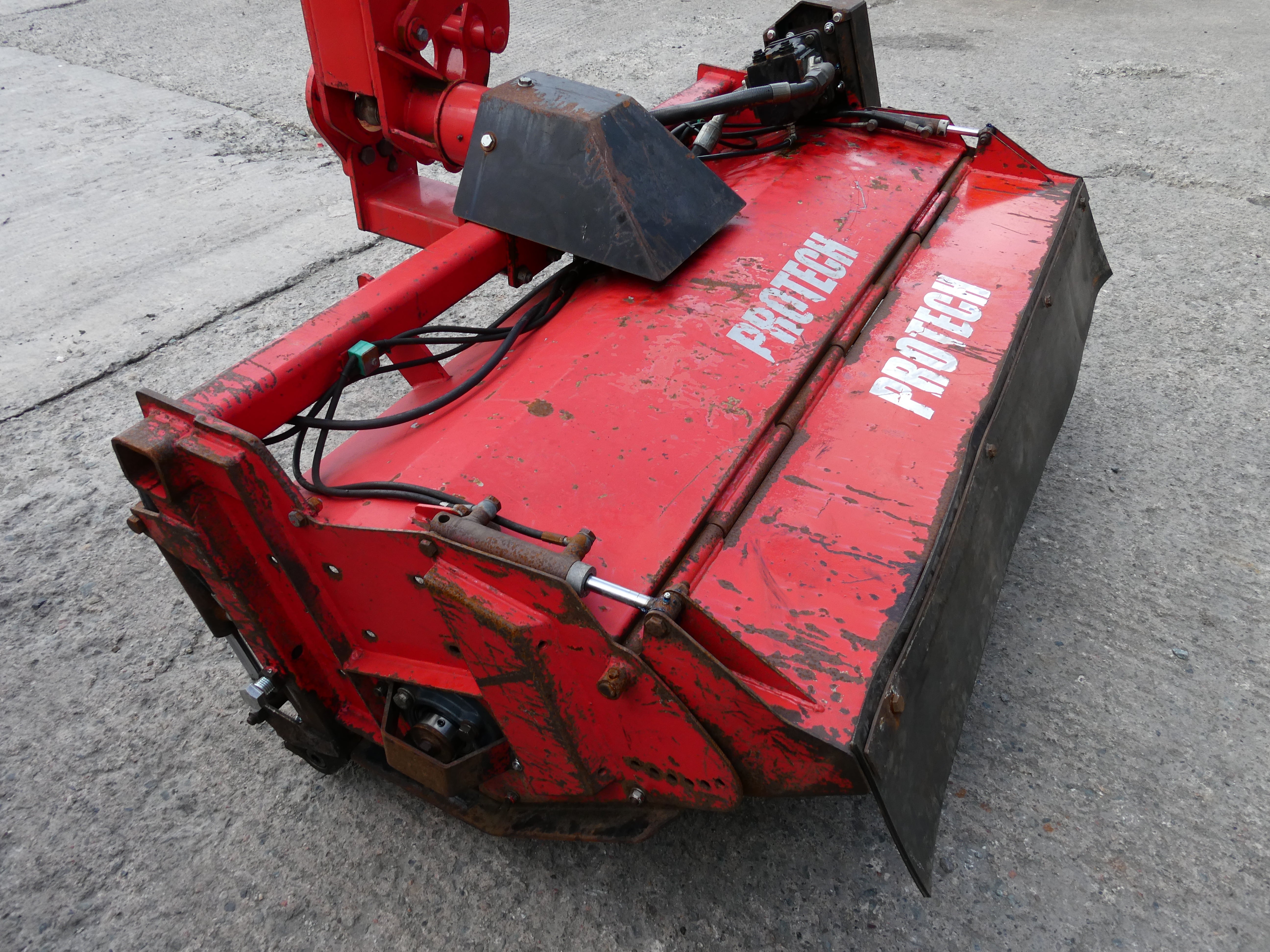Protec 5600 Hedgecutter