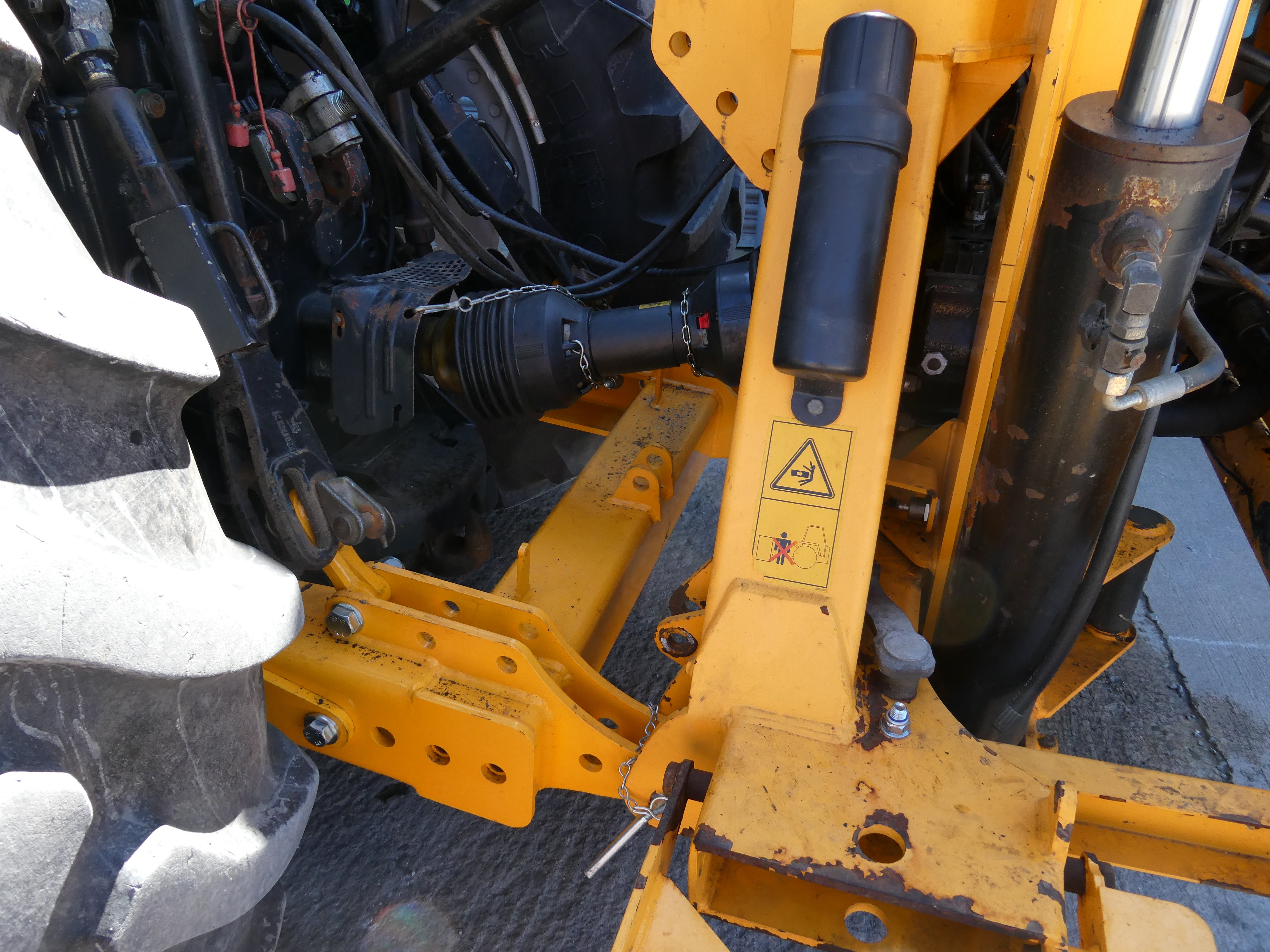 ShelbourneHD775VFR Hedgecutter