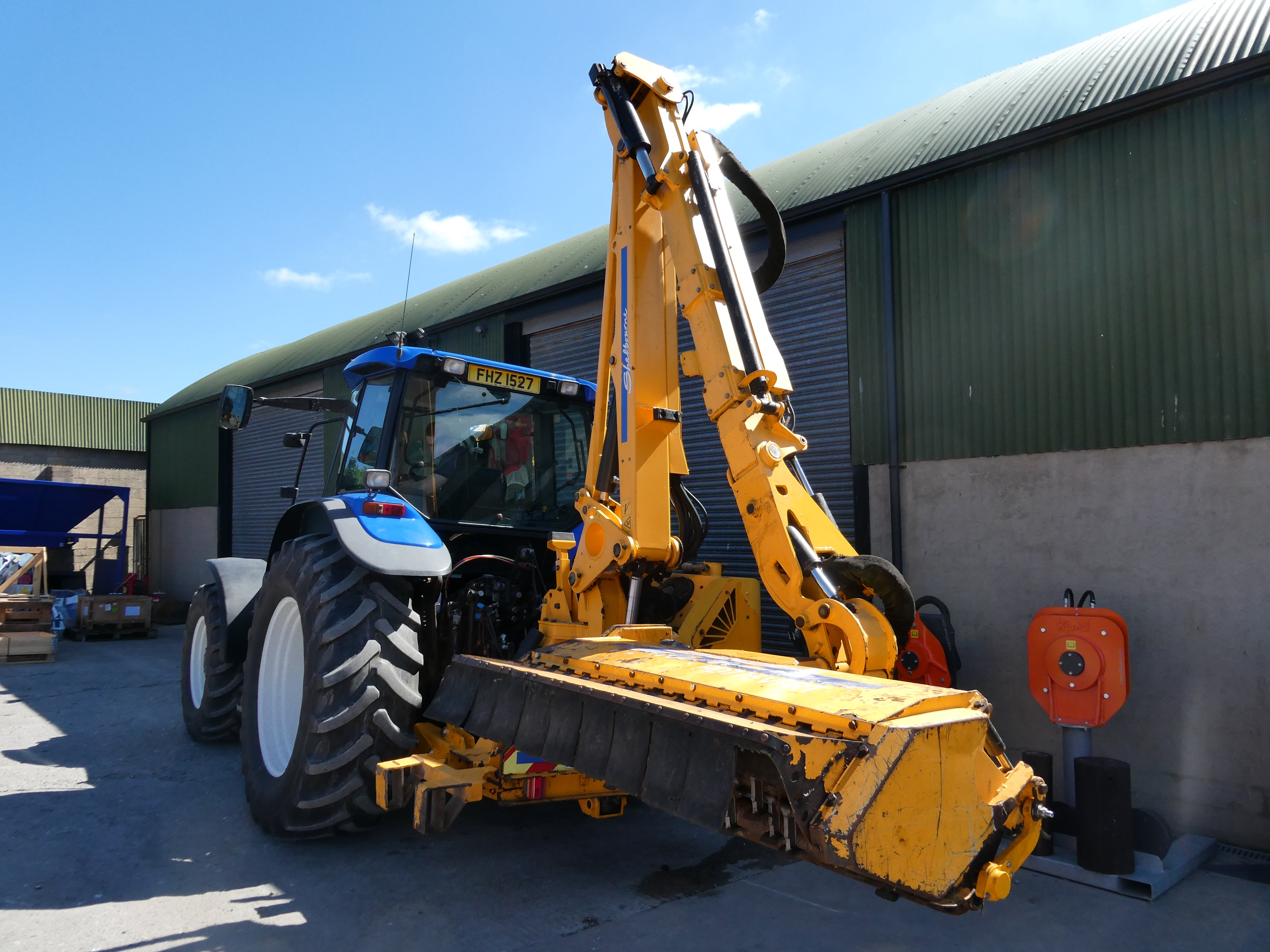 ShelbourneHD775VFR Hedgecutter