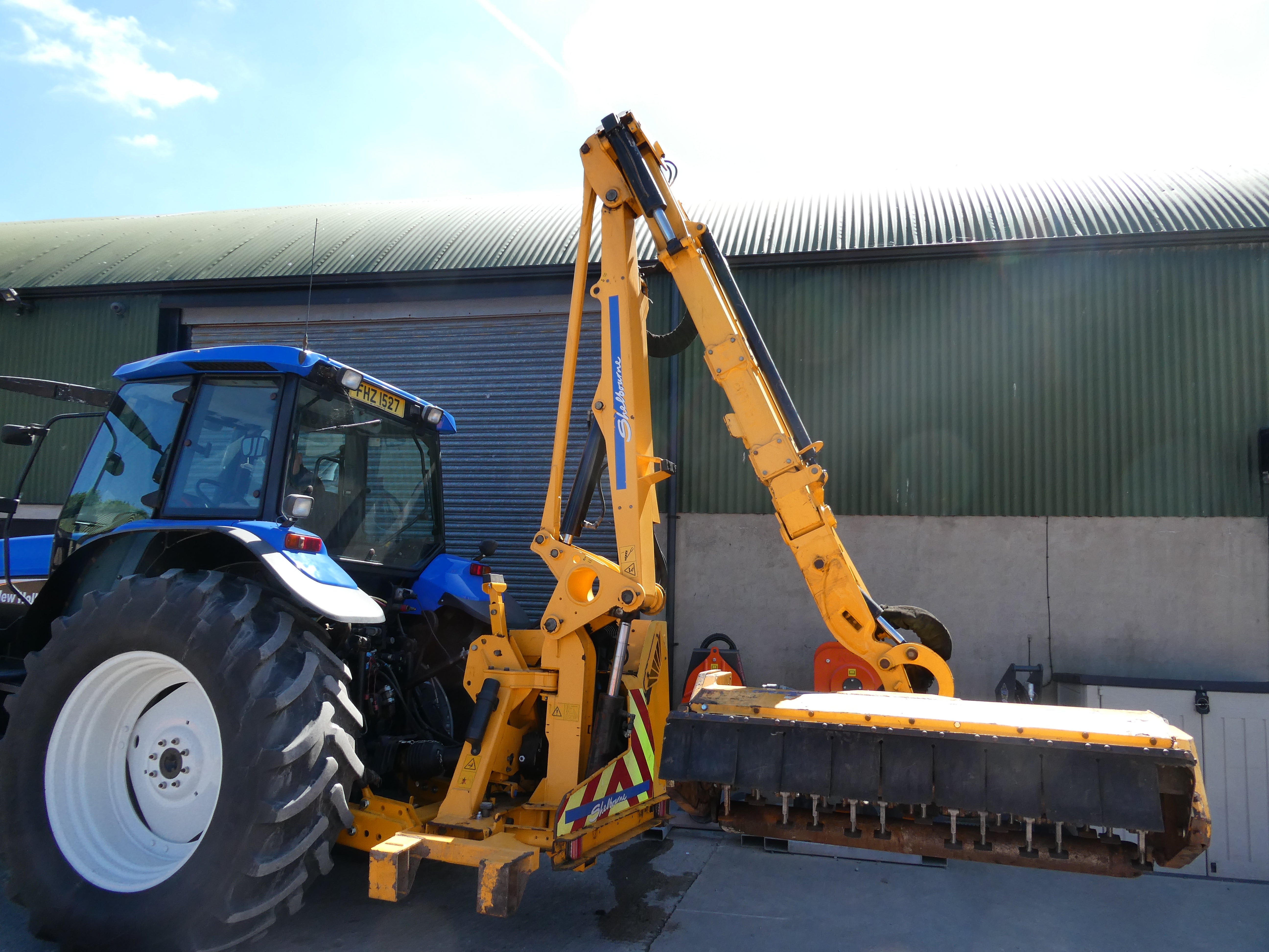 ShelbourneHD775VFR Hedgecutter