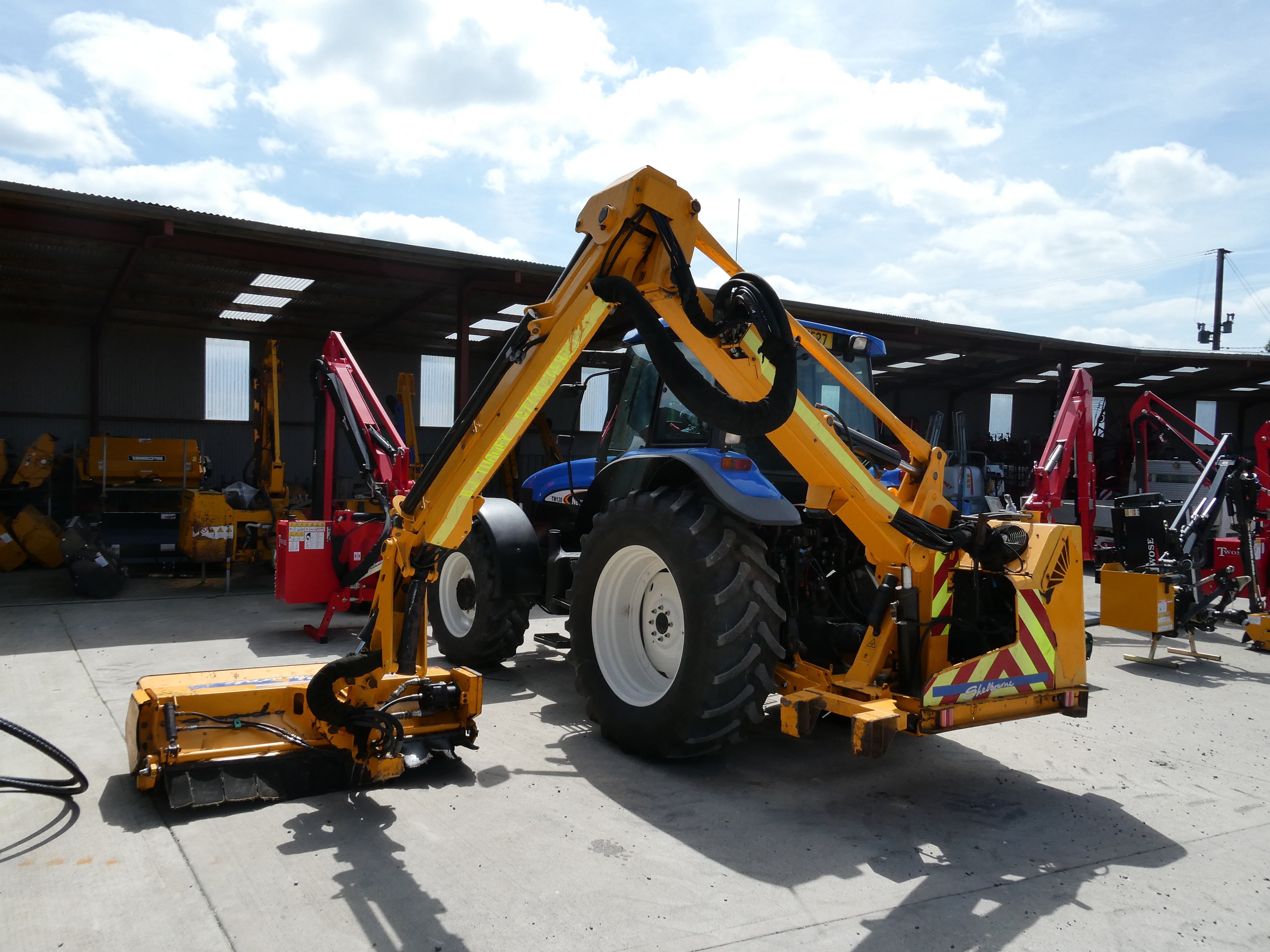 ShelbourneHD775VFR Hedgecutter