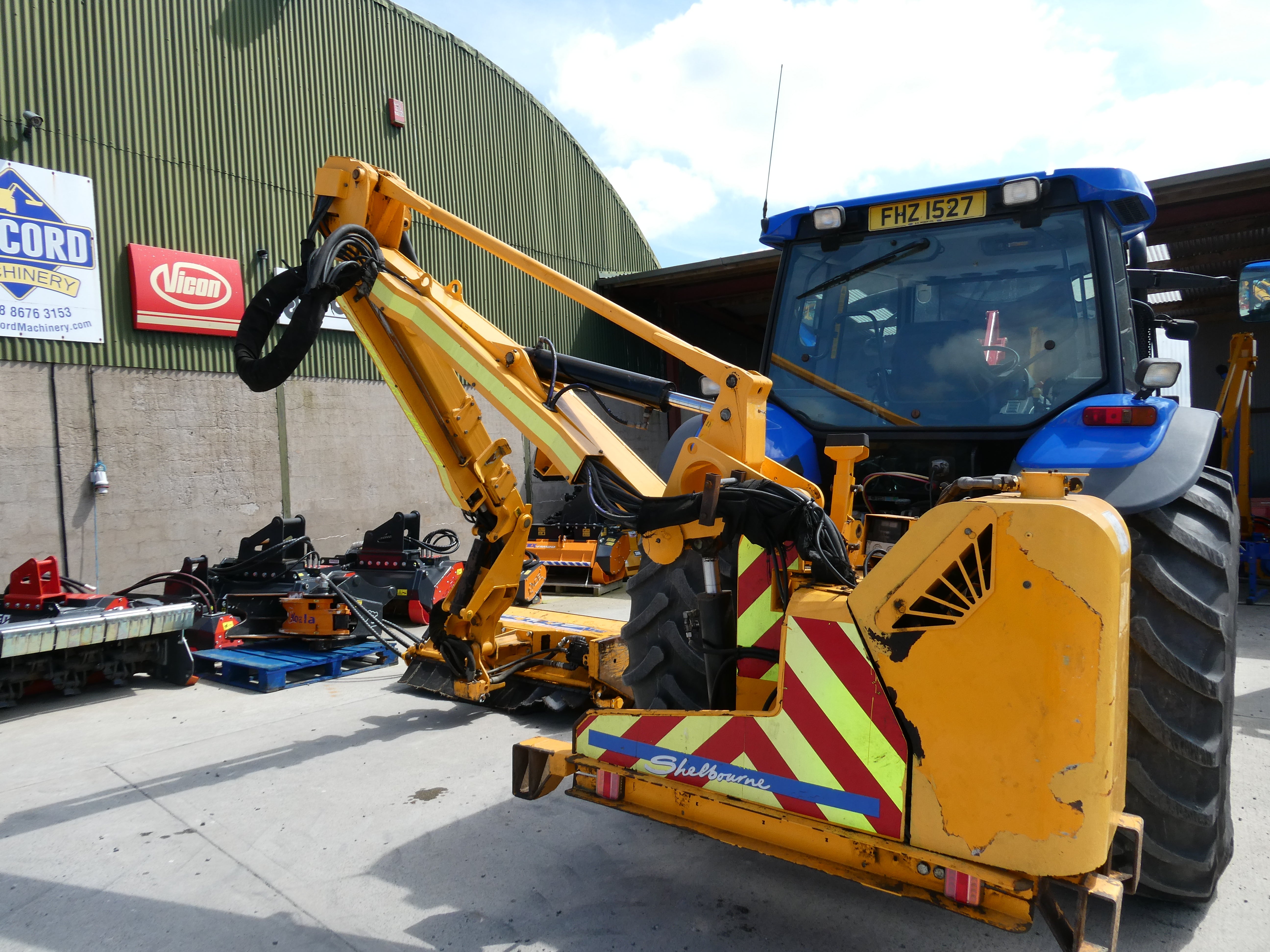 ShelbourneHD775VFR Hedgecutter