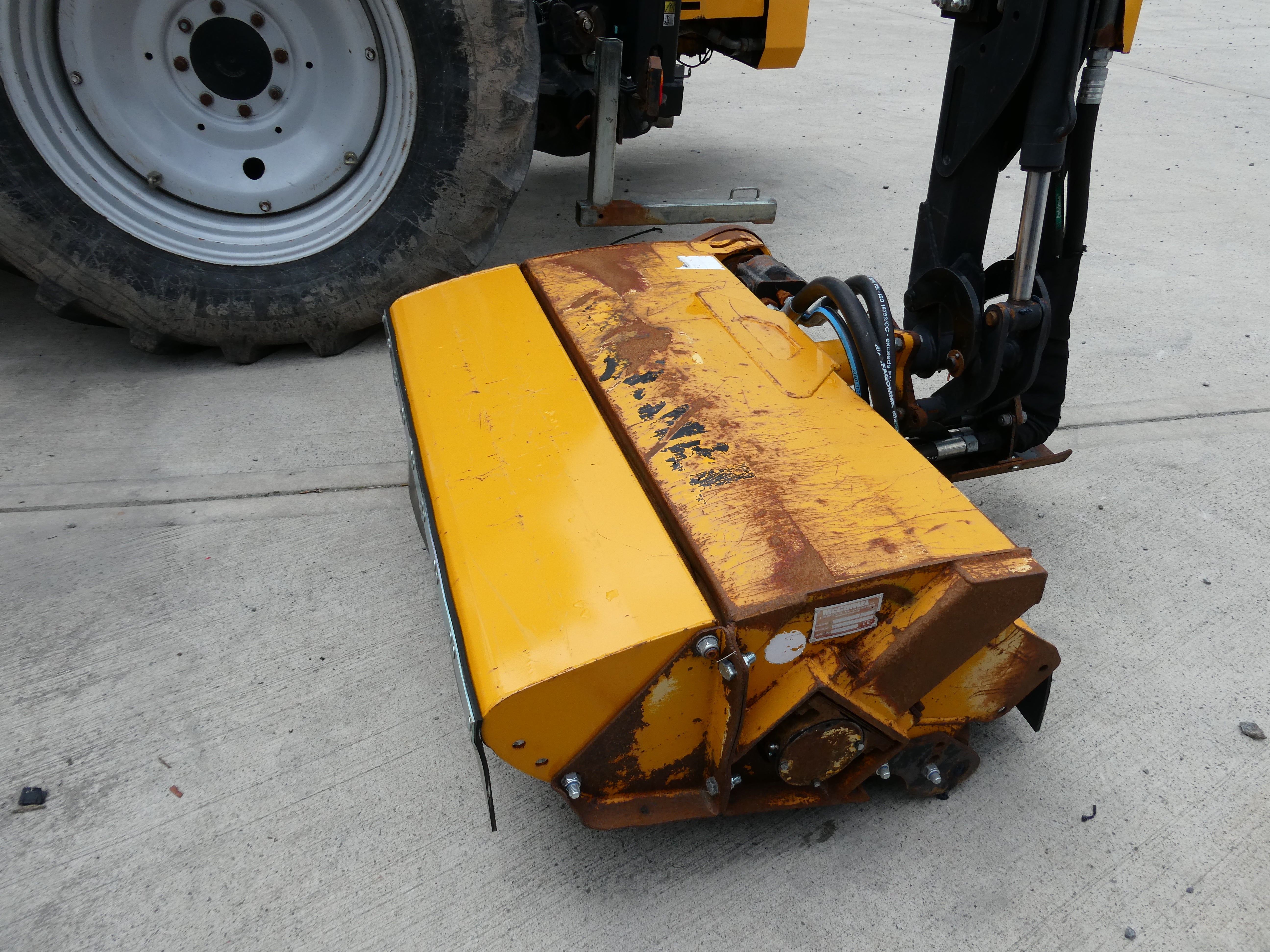 McConnel PA8085T Hedgecutter
