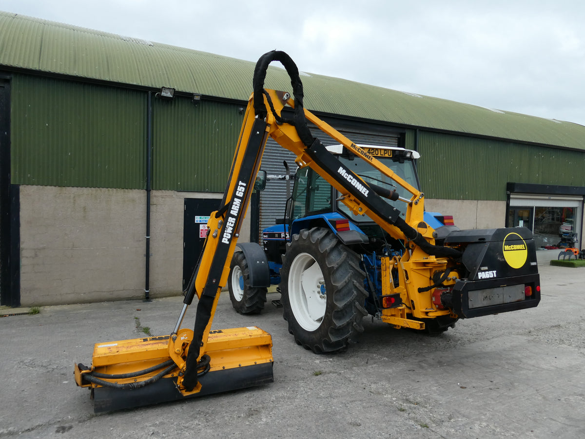 McConnel PA65T Hedgecutter
