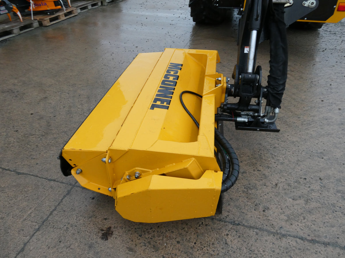 2025 McConnel PA7285 VFR Hedgecutter