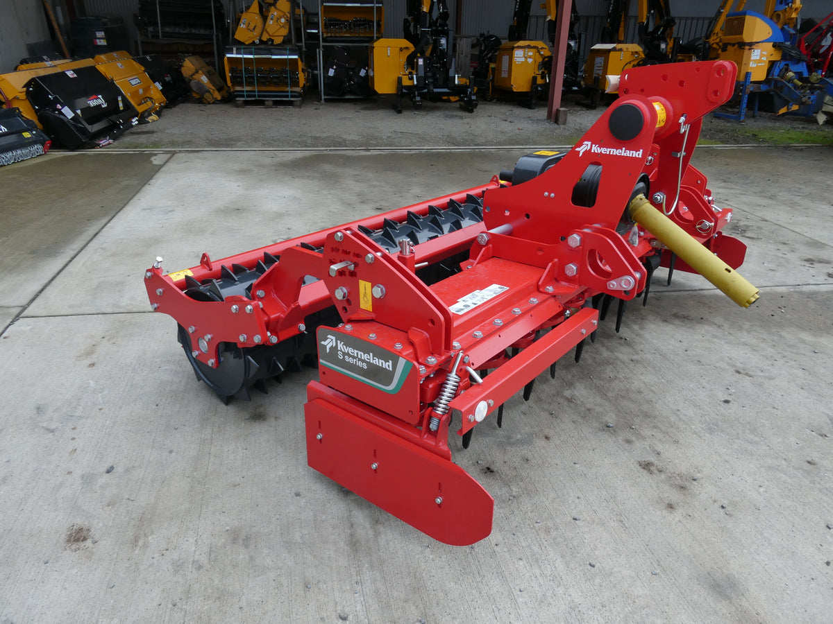 Kverneland 3mS Seris Power harrow