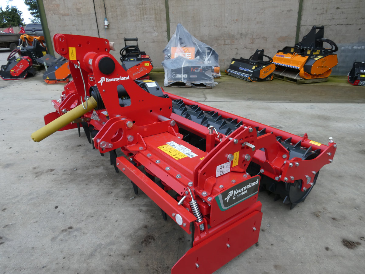 Kverneland 3mS Seris Power harrow