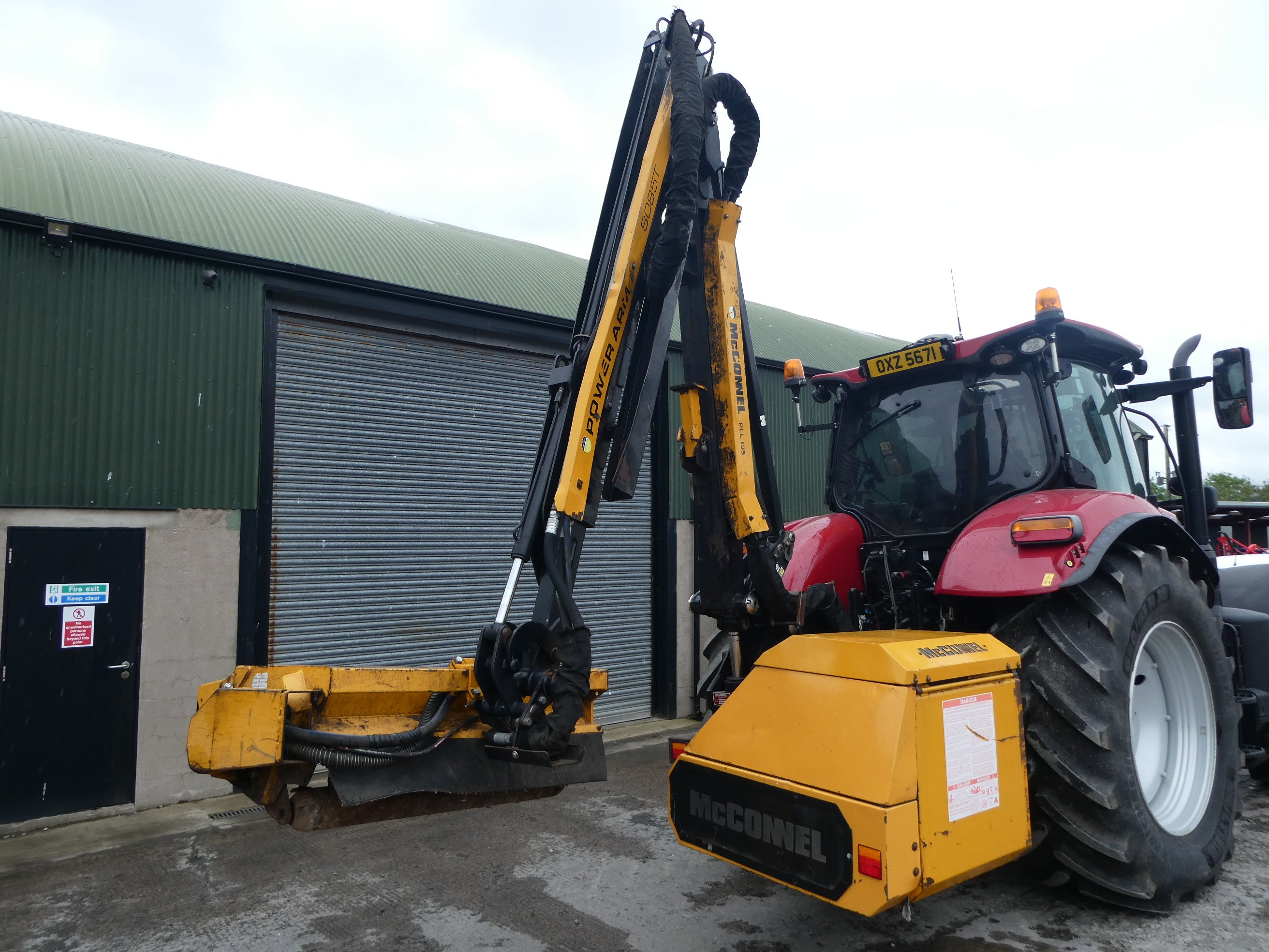 McConnel PA8085T Hedgecutter