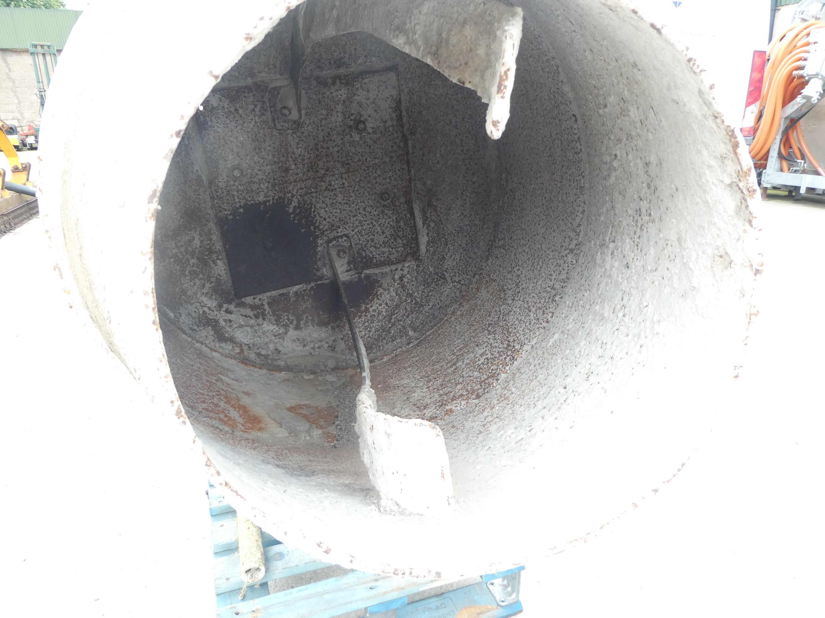 Rear Tip PTO cement Mixer