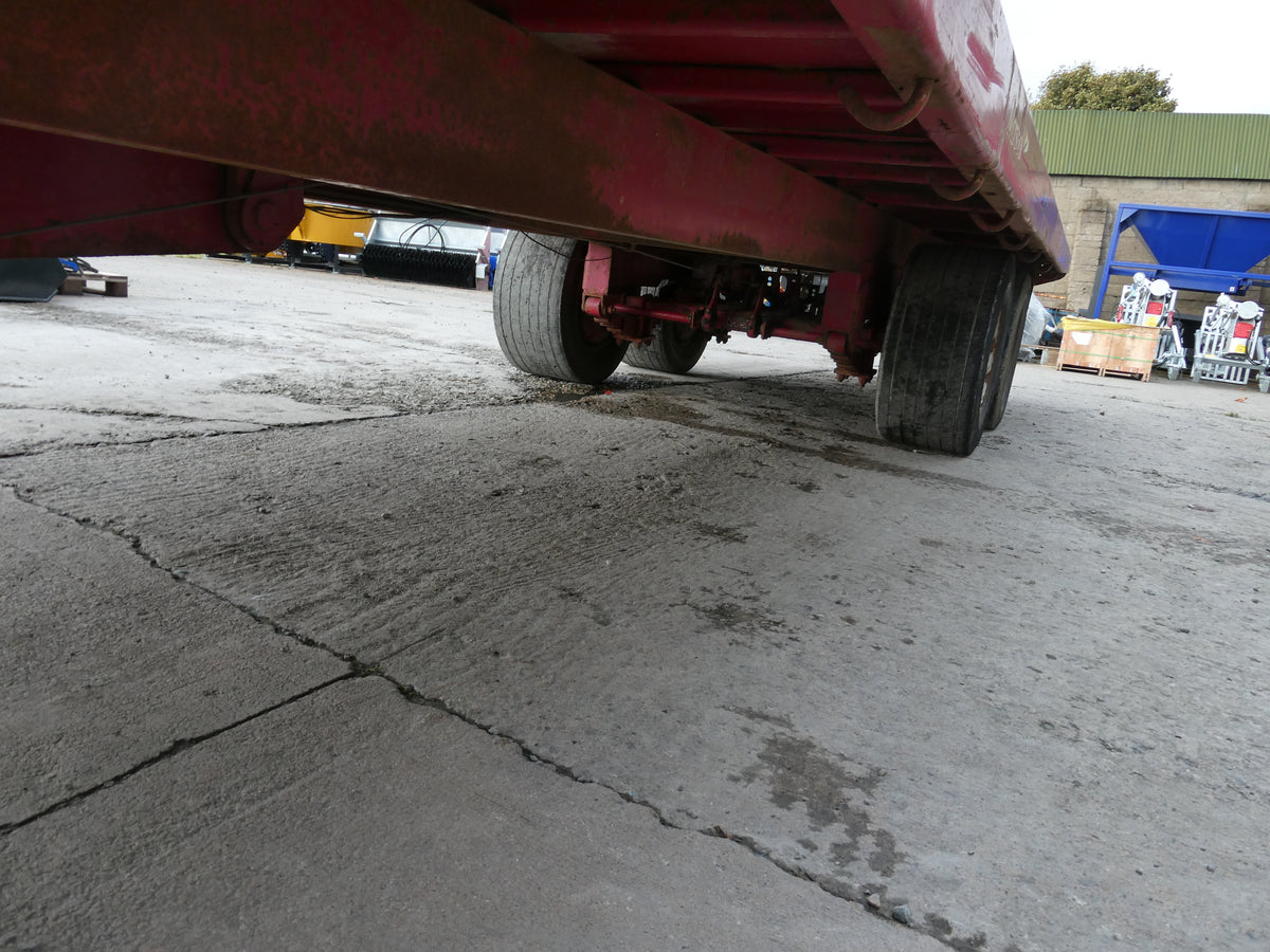 Marshall 25ft Flat trailer