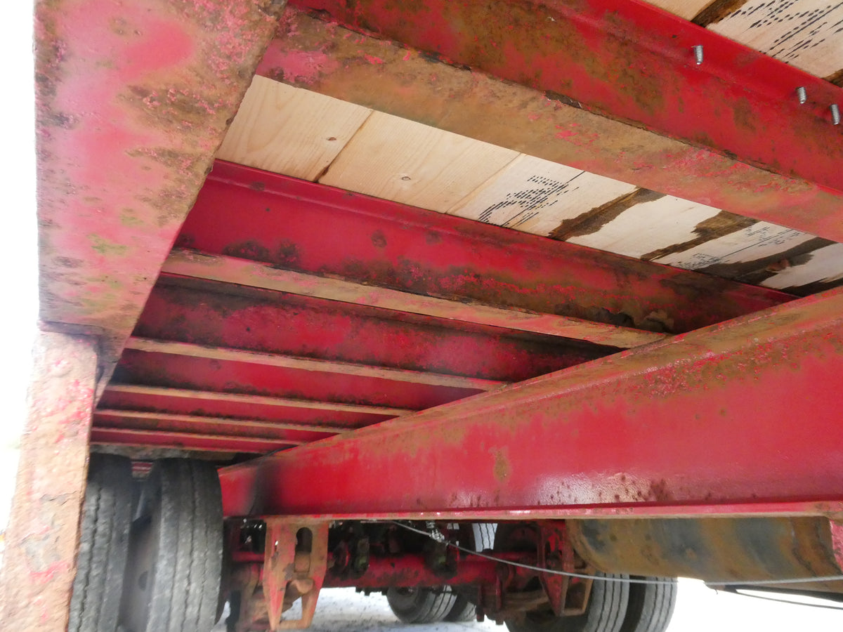 Cheiftan tandem axle low load trailer