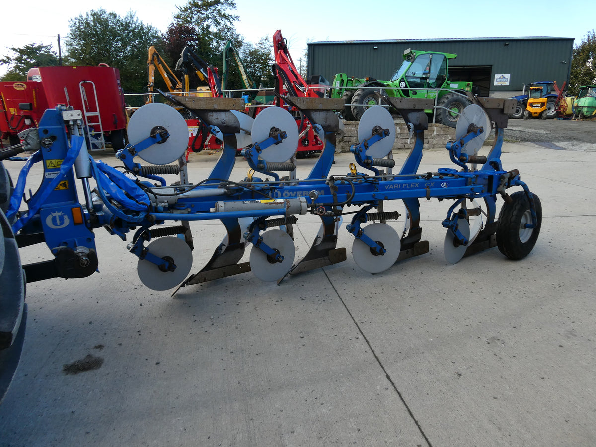 Overum 4F Reversible plough