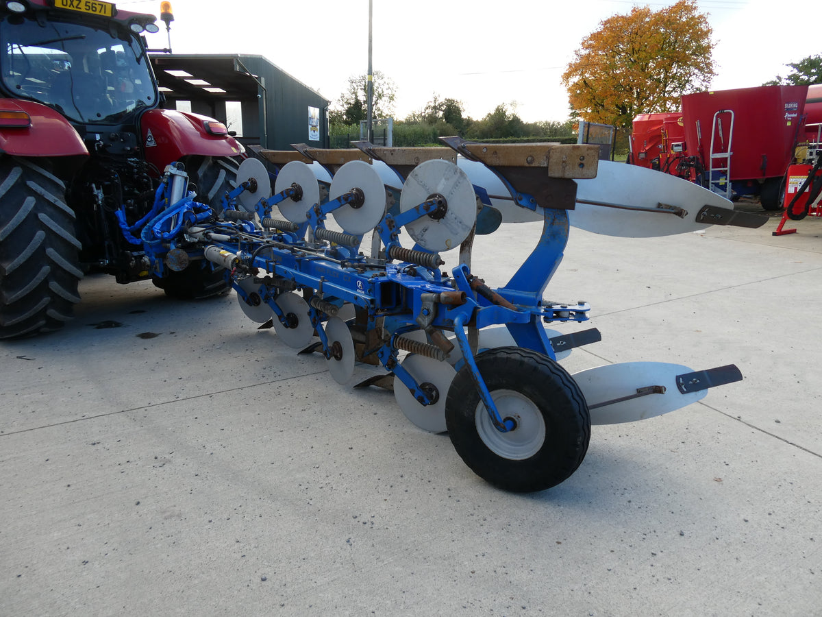 Overum 4F Reversible plough