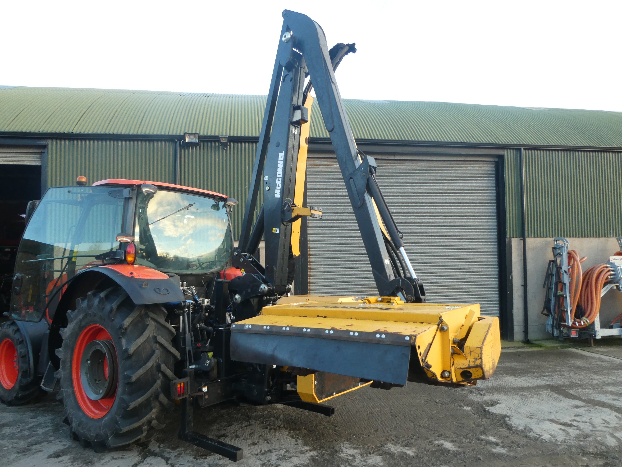 Mcconnel PA6585 Hedgecutter