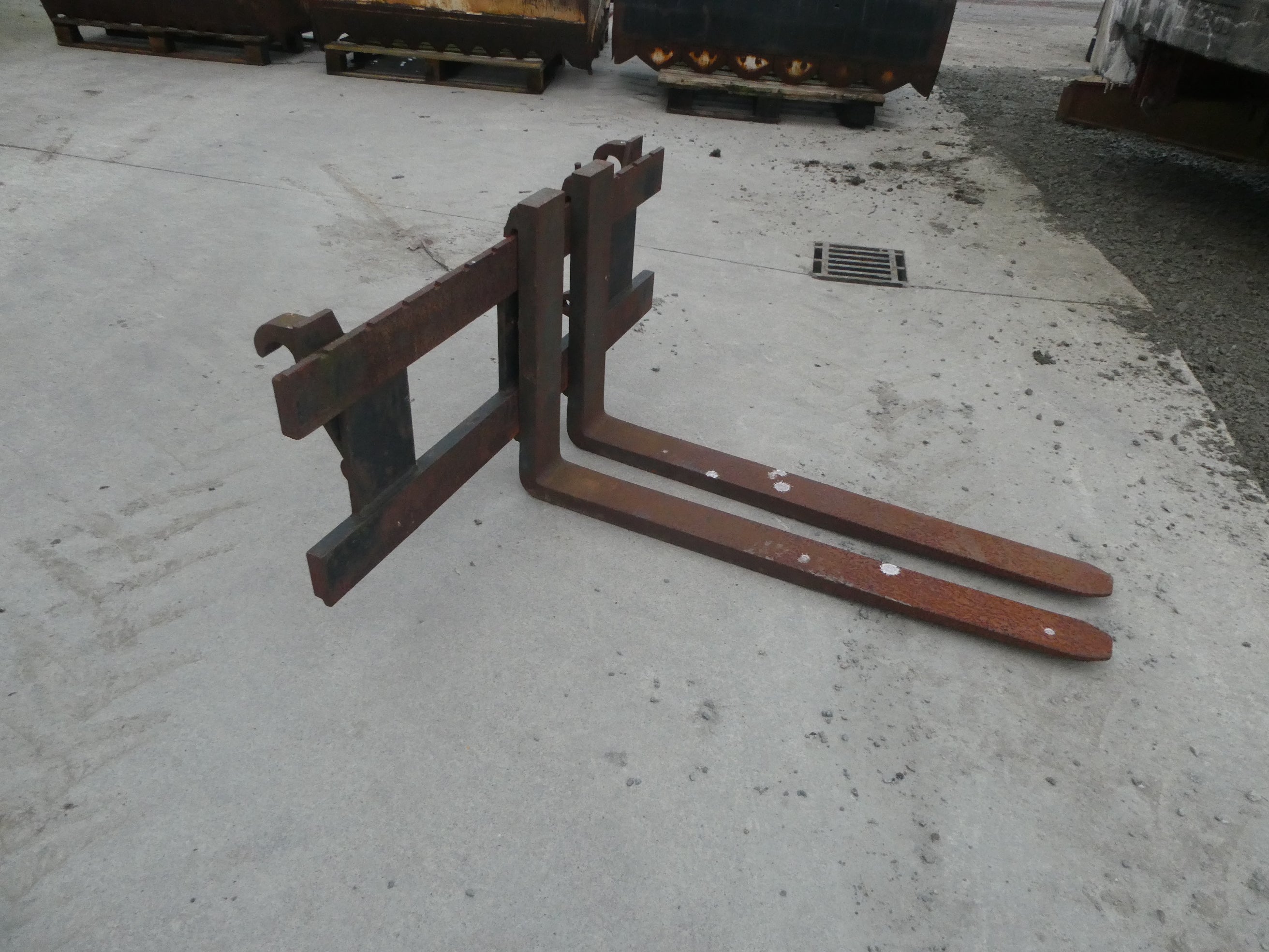 Slewtec Pallet forks