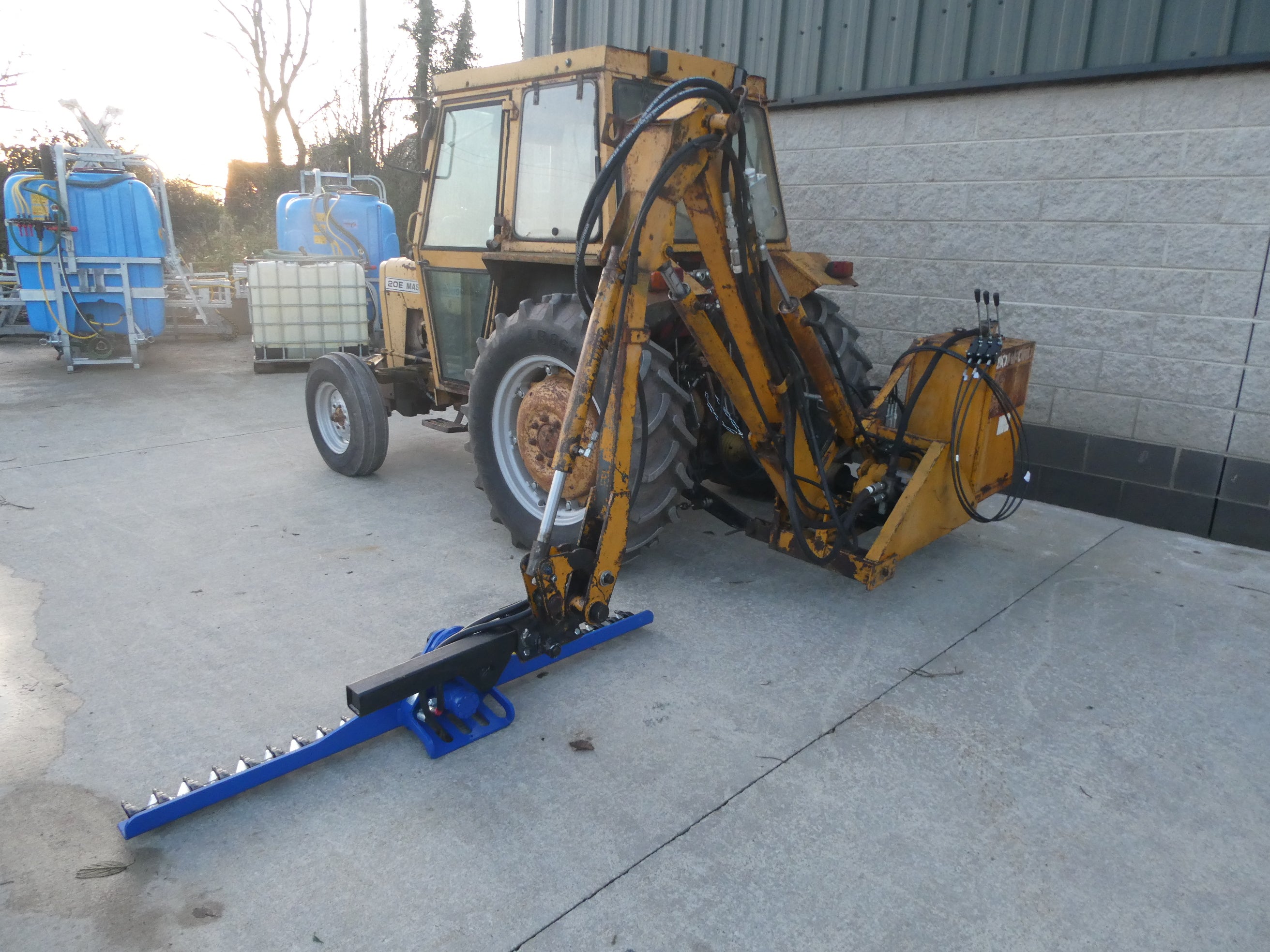 Bomford 435 hedgecutter fingerbar